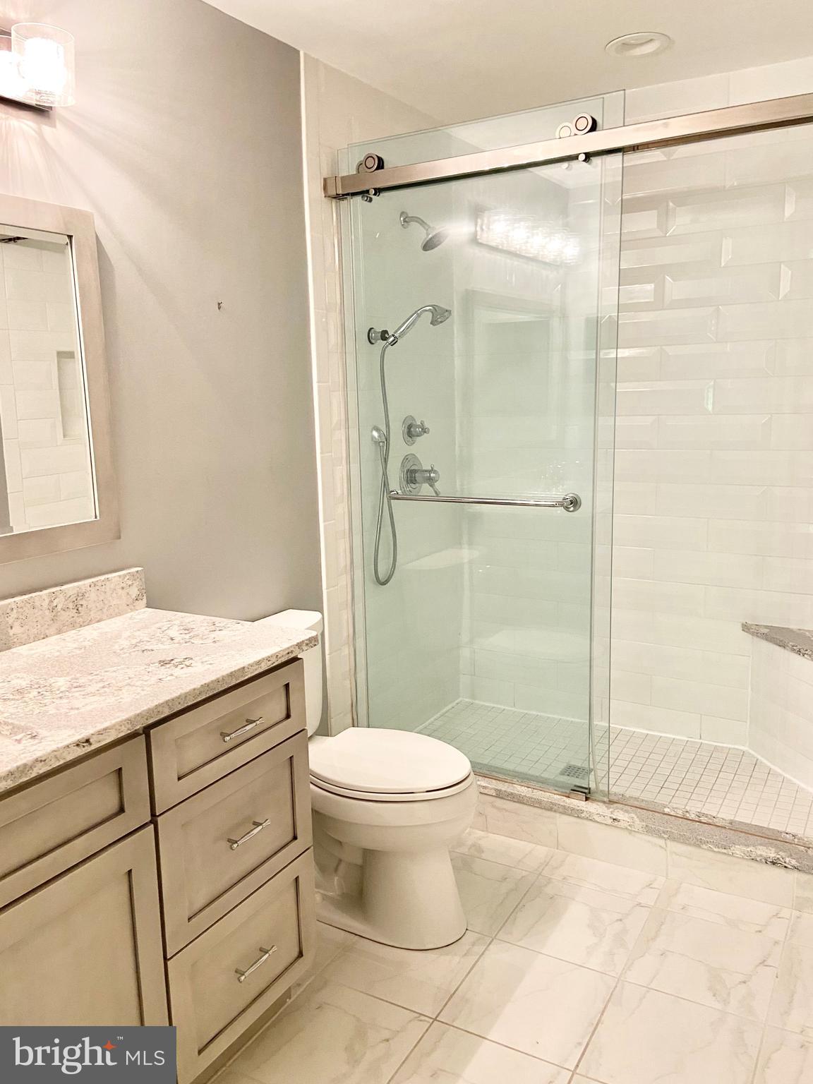 GROSVENOR PARK TOWNHOME CONDOMINIUMS - Residential Lease