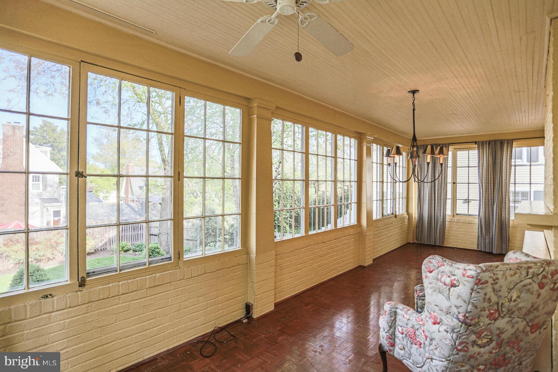 ROSEMONT - Residential