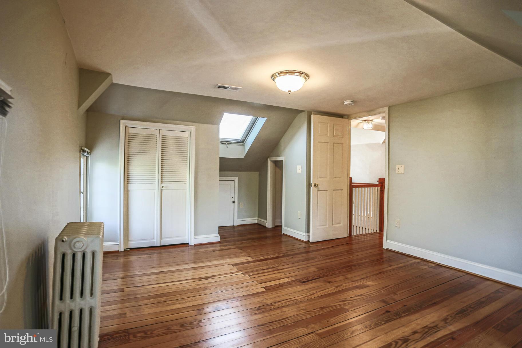 ROSEMONT - Residential