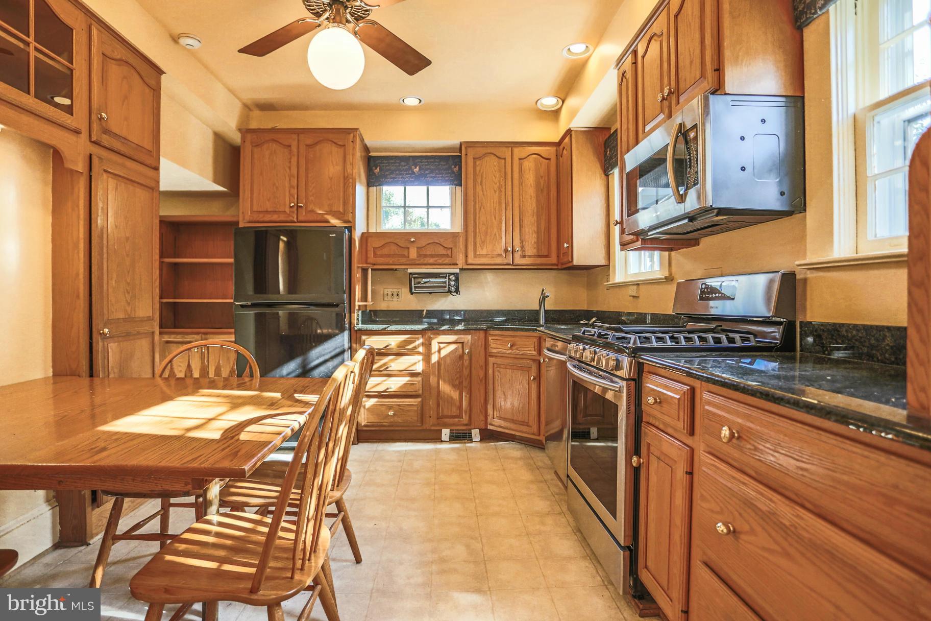 ROSEMONT - Residential