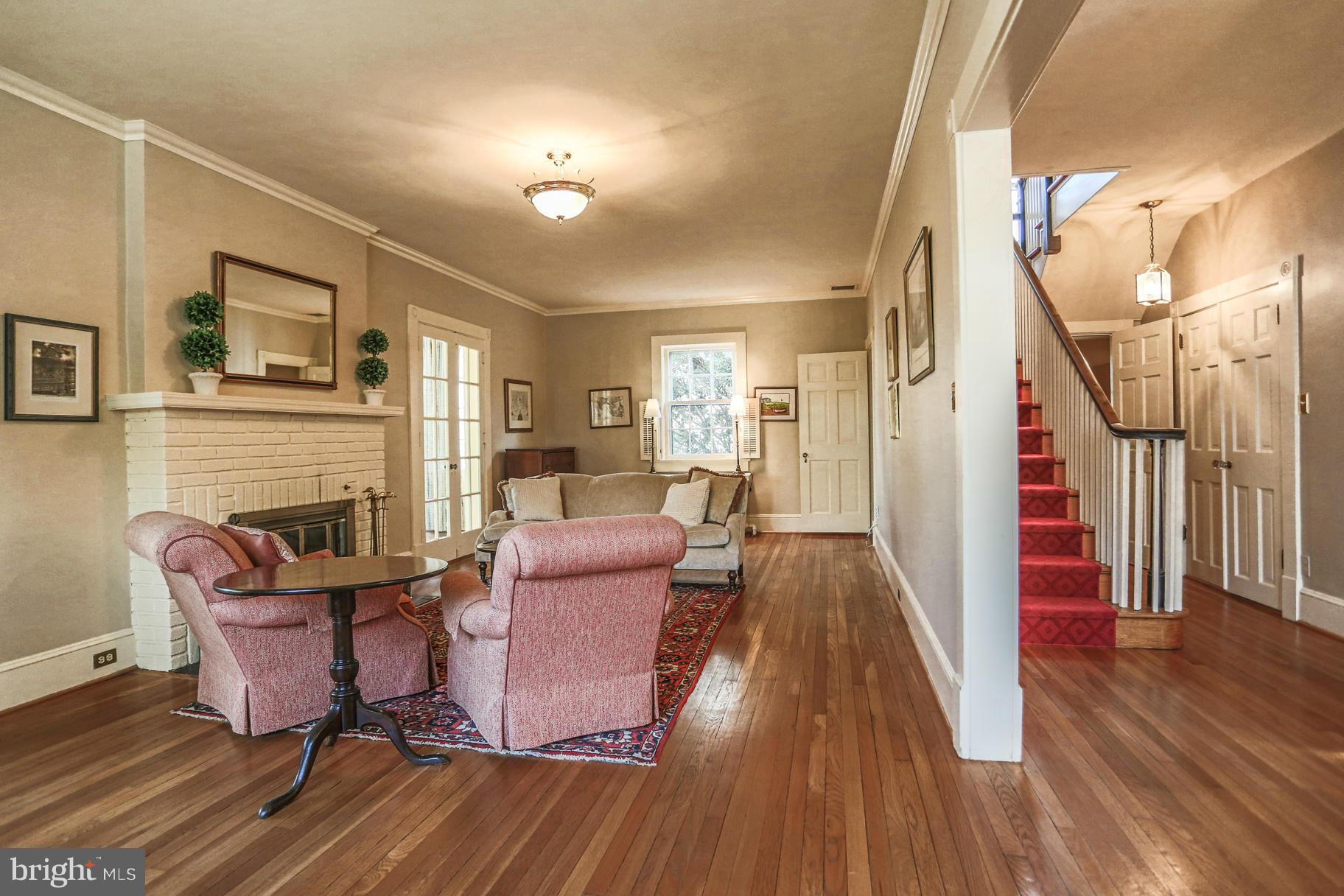 ROSEMONT - Residential