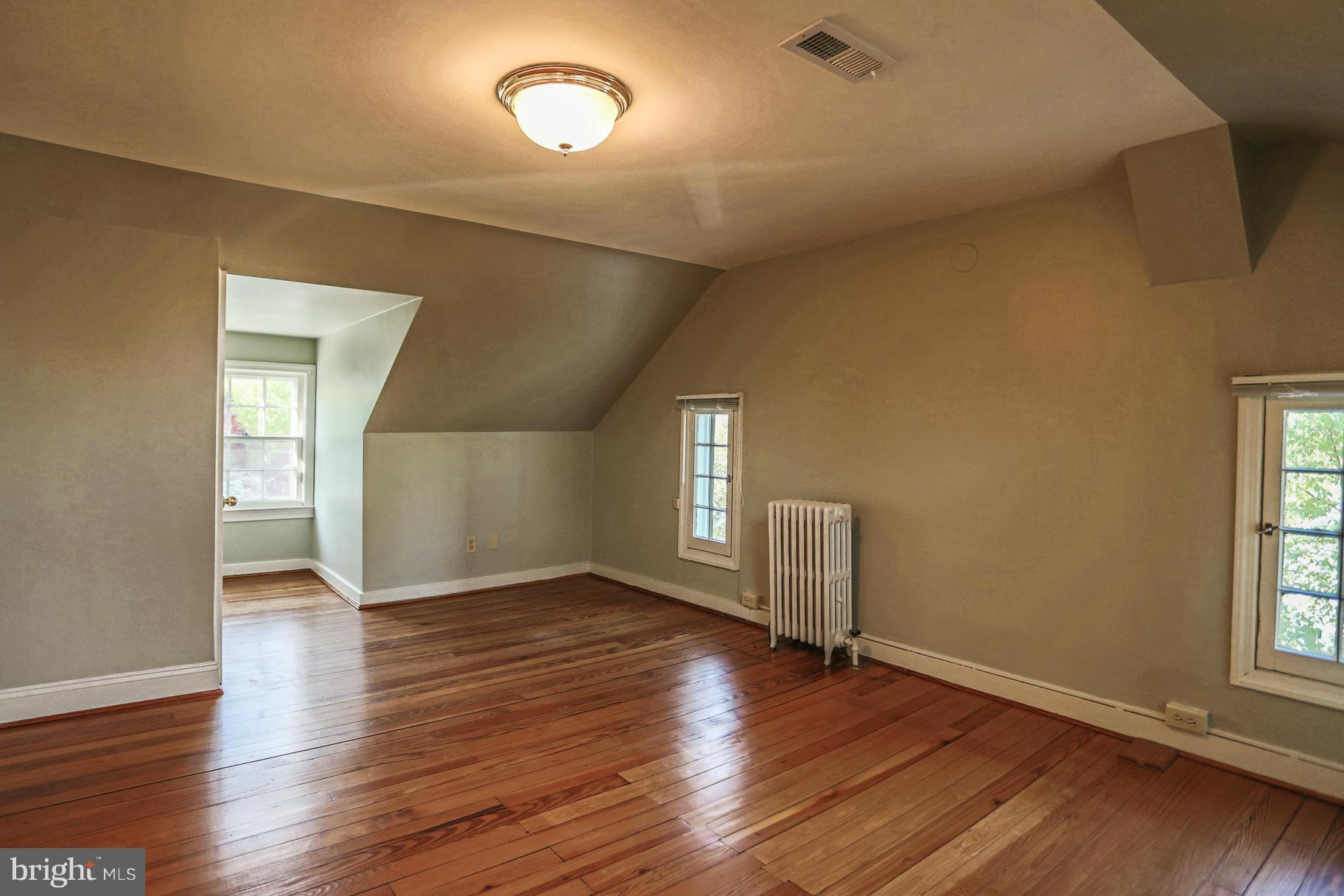 ROSEMONT - Residential