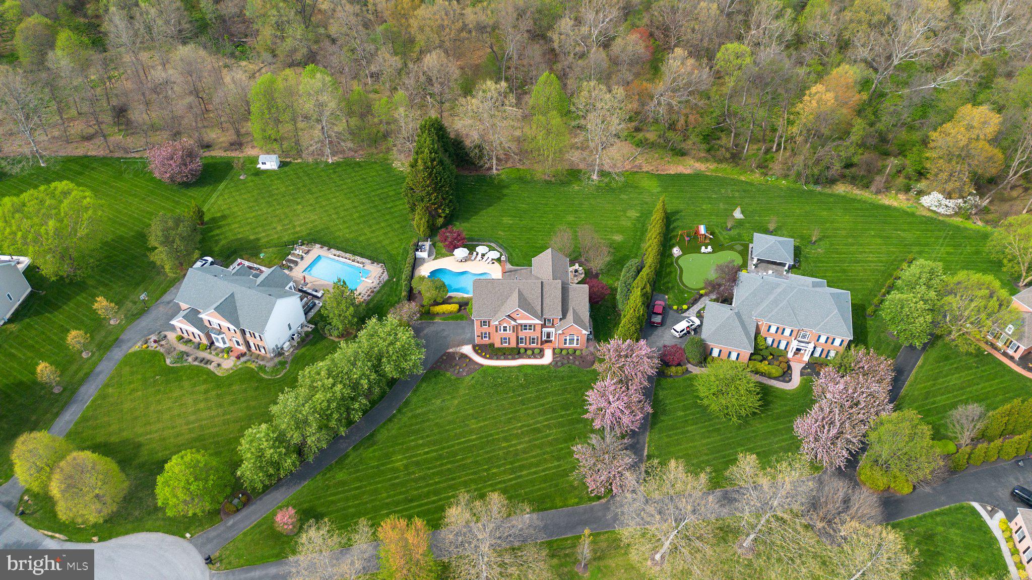 WELLINGTON WEST - Residential