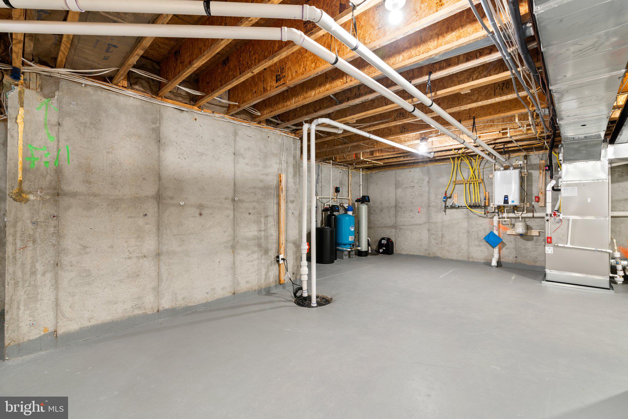 WELLINGTON WEST - Residential