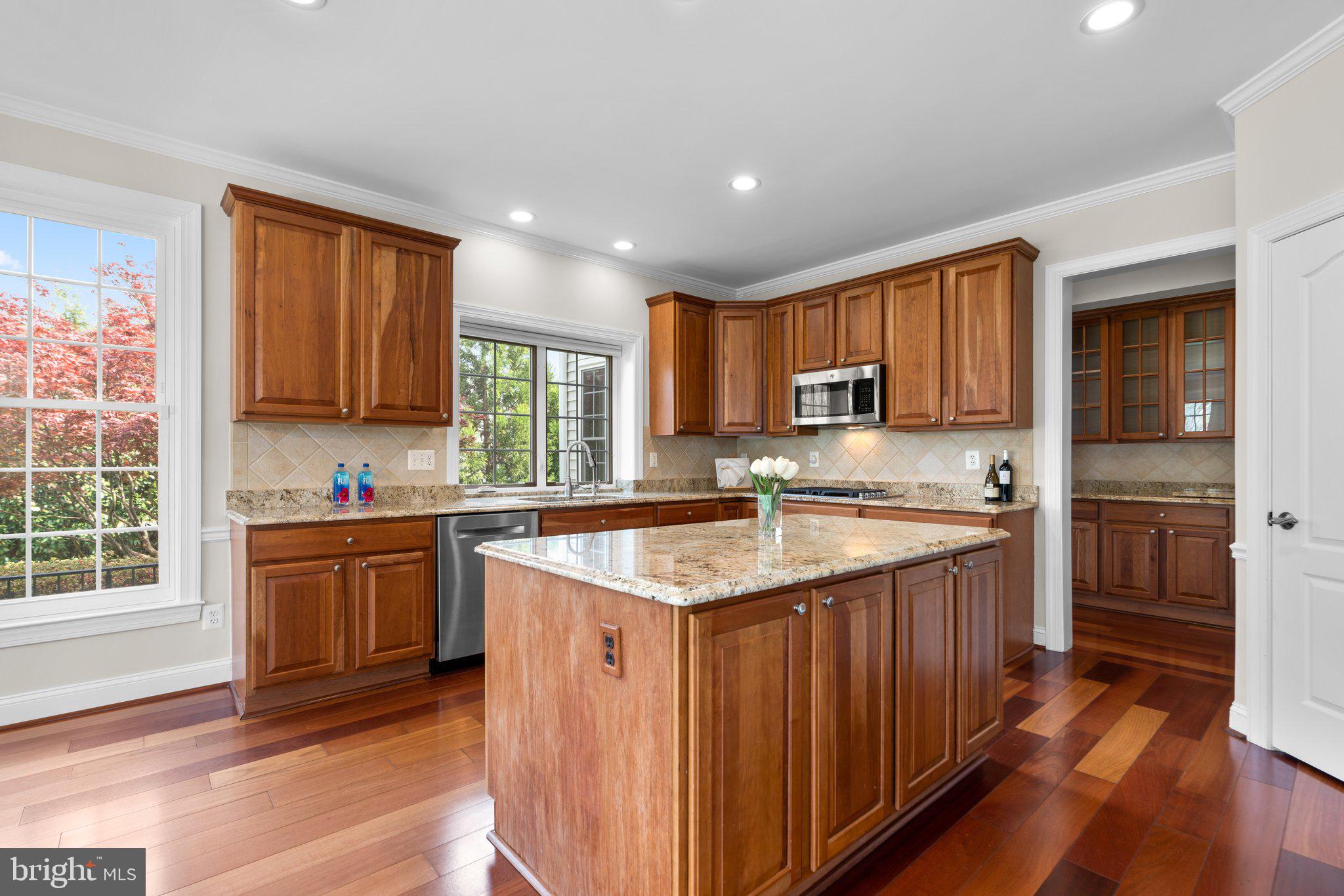 WELLINGTON WEST - Residential