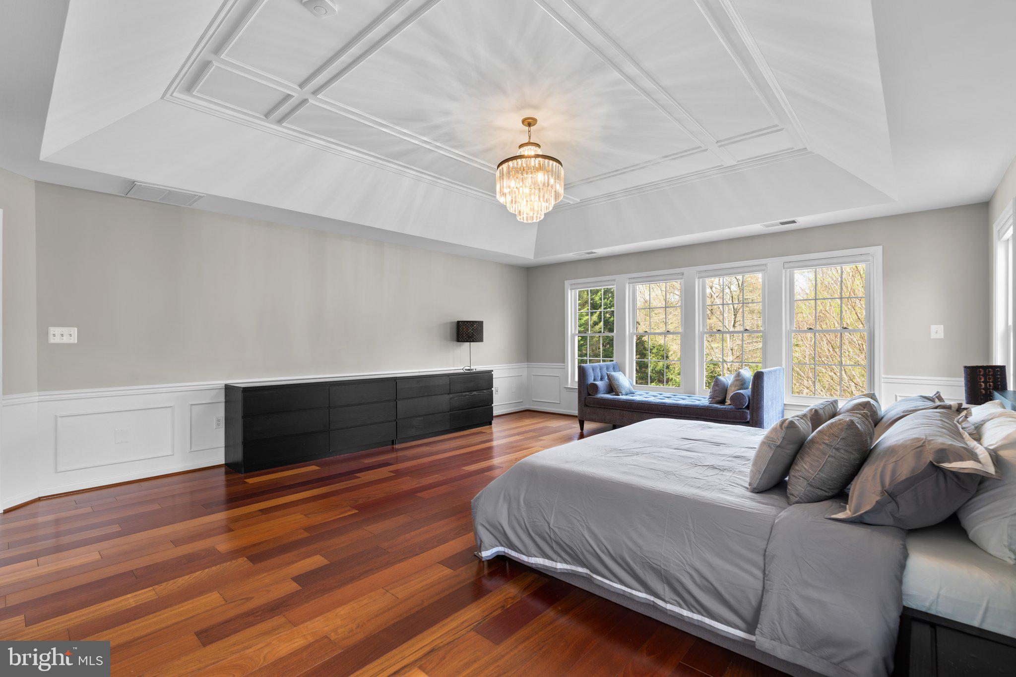 WELLINGTON WEST - Residential