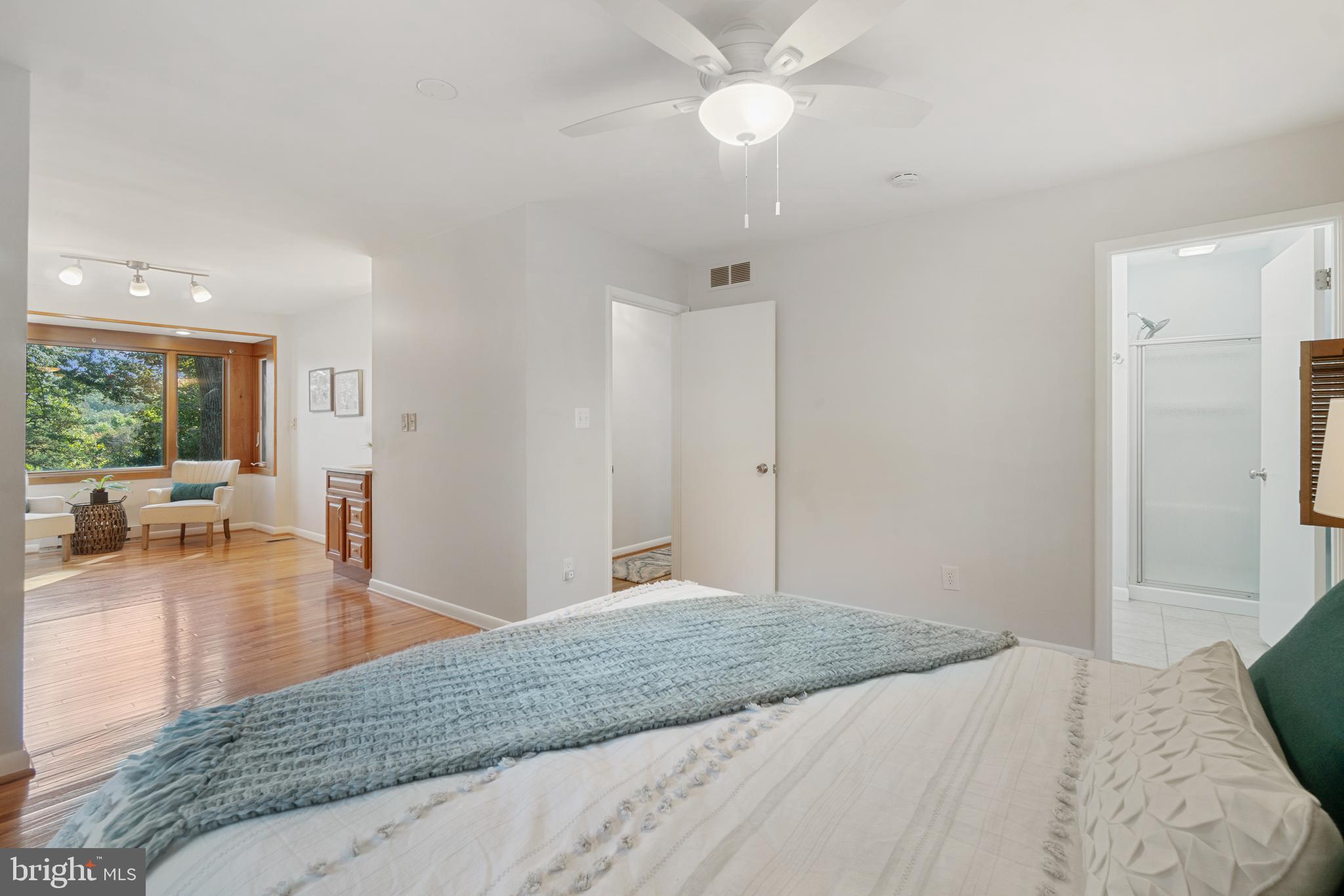 ARDEN ON THE SEVERN - Residential