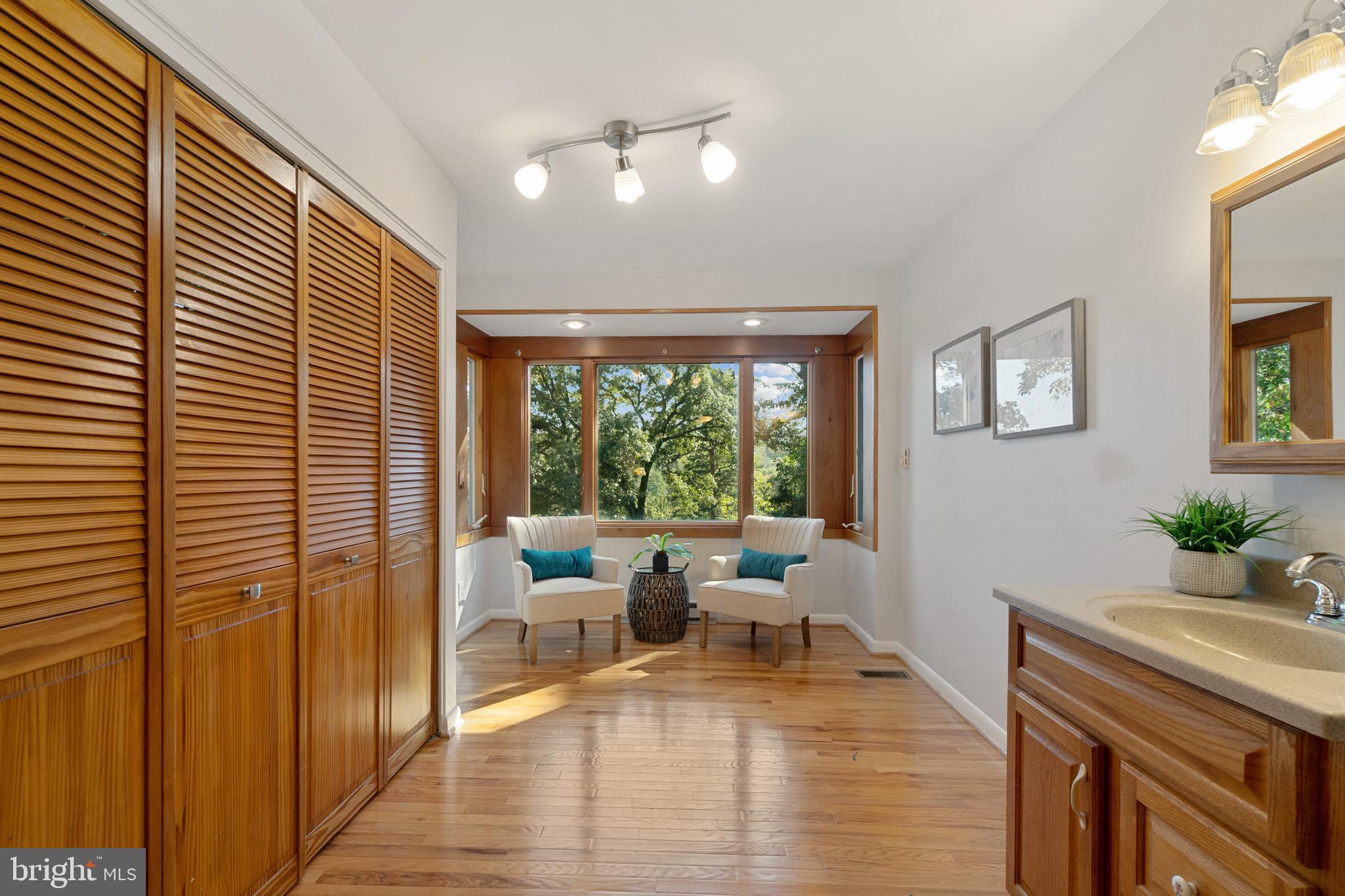 ARDEN ON THE SEVERN - Residential