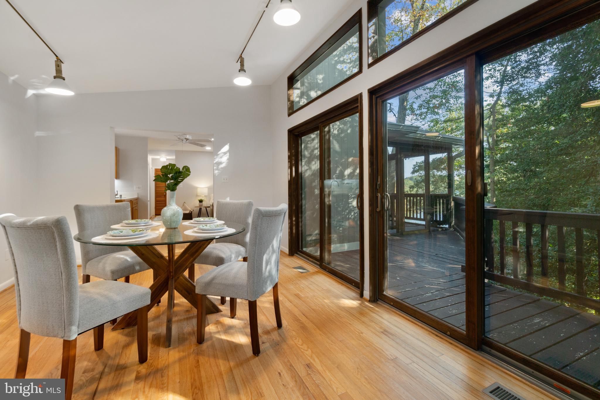 ARDEN ON THE SEVERN - Residential