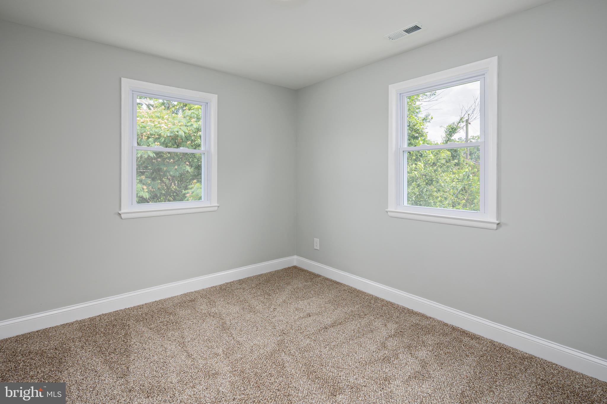 ROLLING ROAD FARMS - Residential