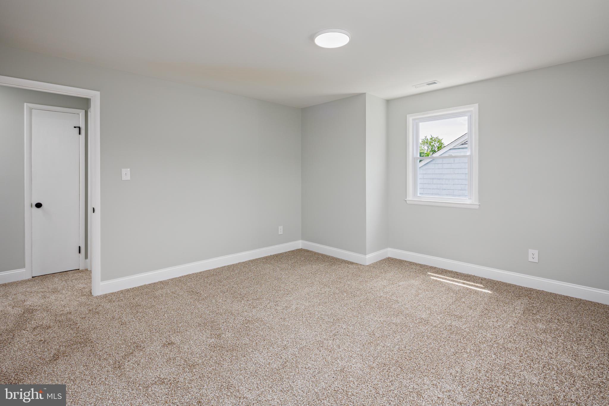 ROLLING ROAD FARMS - Residential