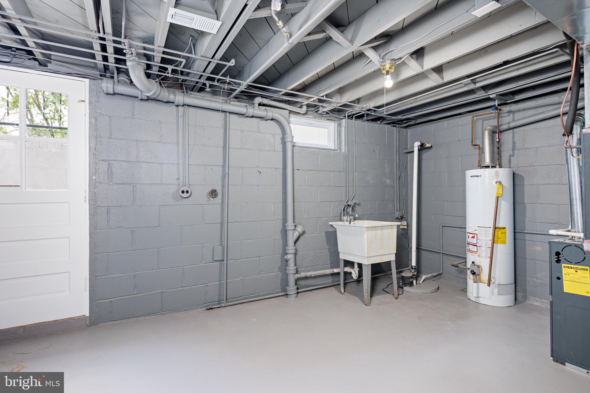 ROLLING ROAD FARMS - Residential