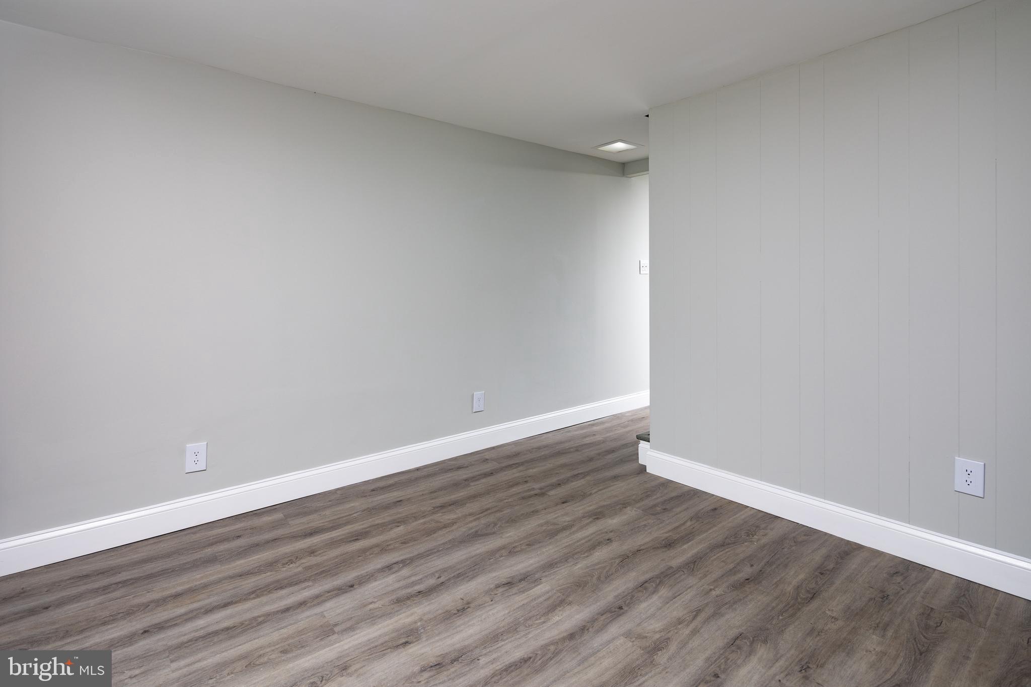 ROLLING ROAD FARMS - Residential