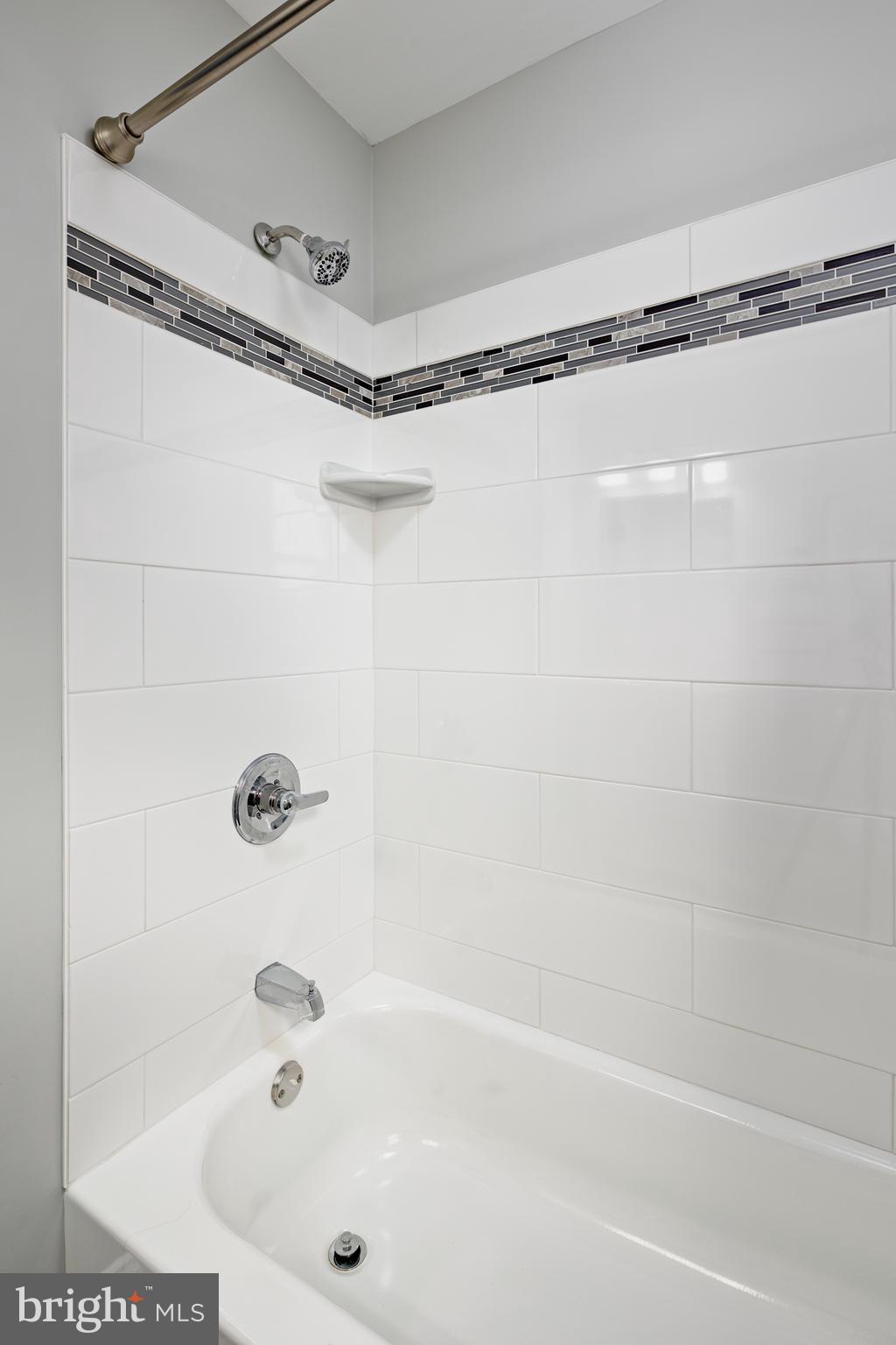 ROLLING ROAD FARMS - Residential