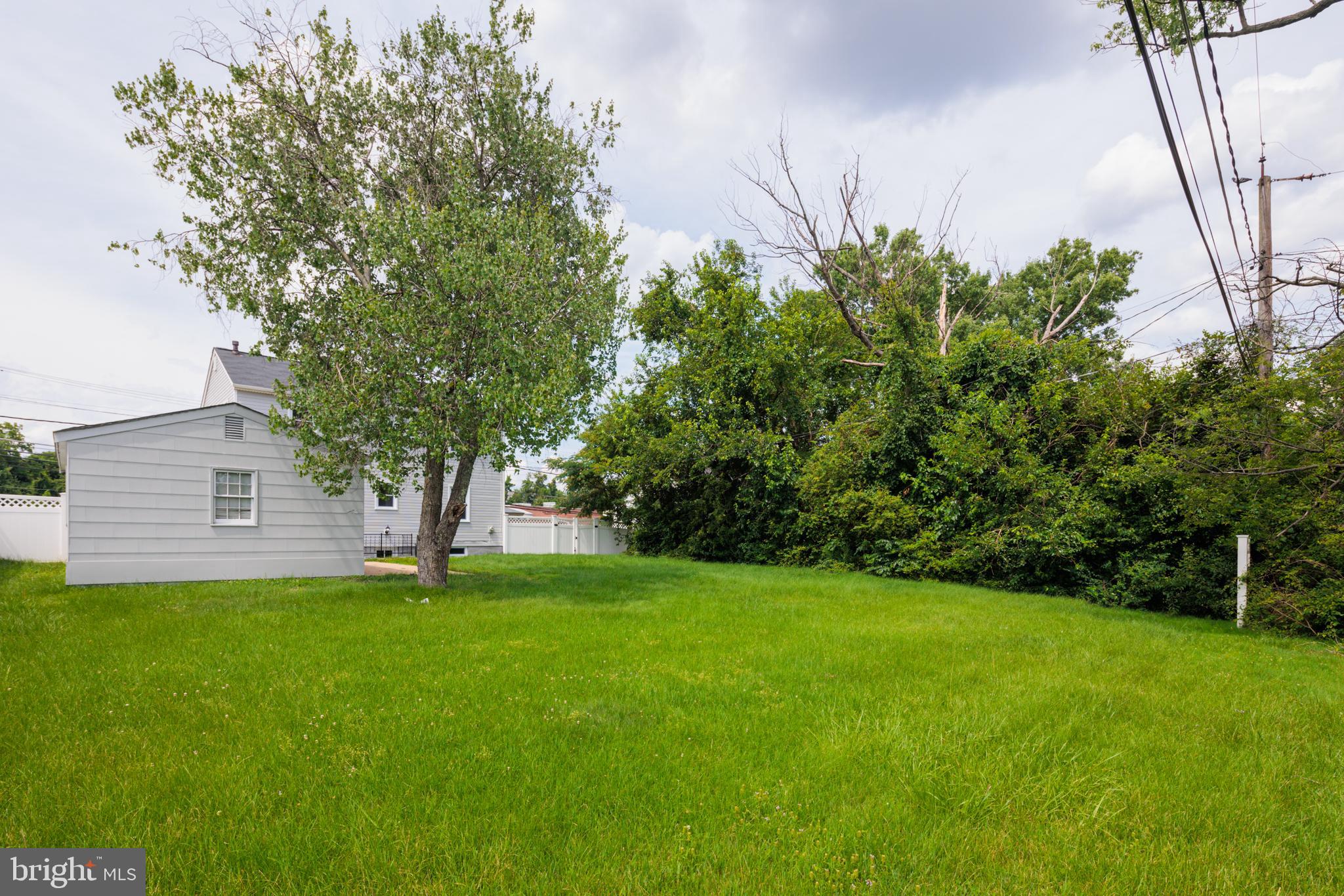 ROLLING ROAD FARMS - Residential