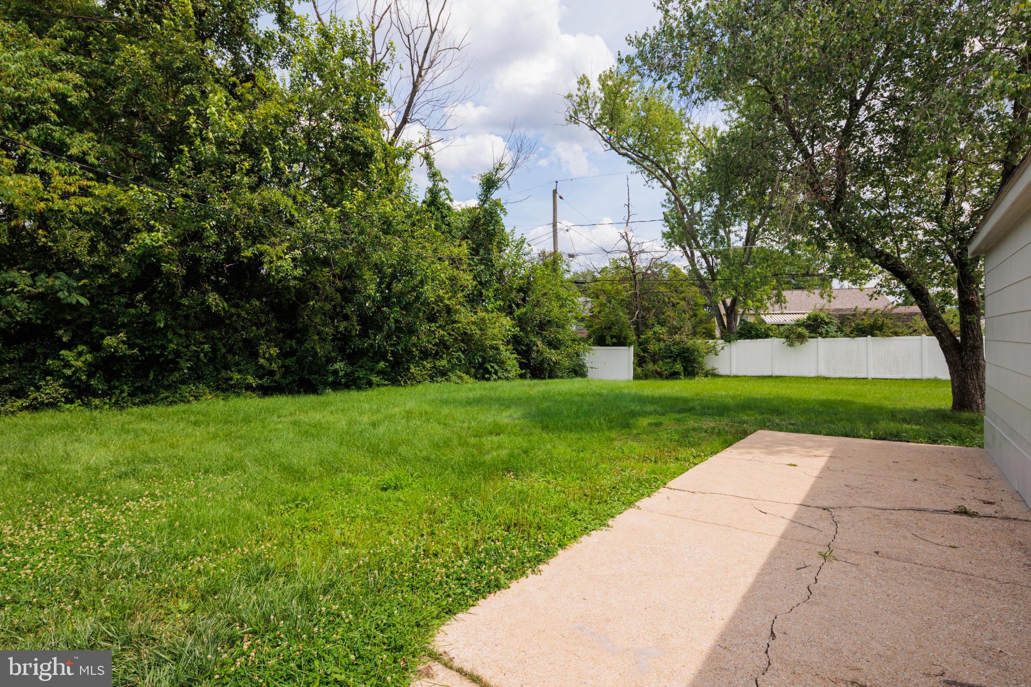 ROLLING ROAD FARMS - Residential