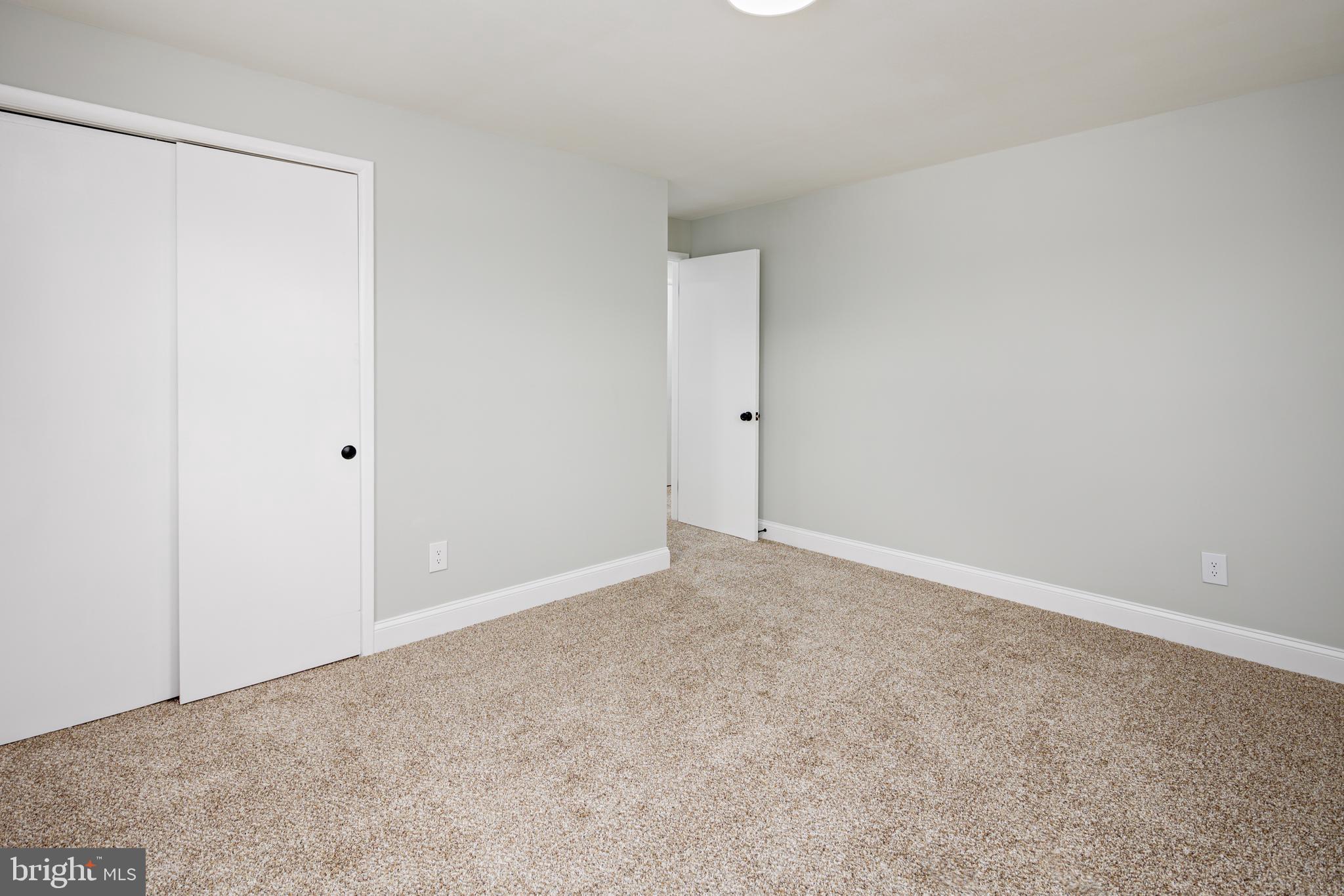 ROLLING ROAD FARMS - Residential