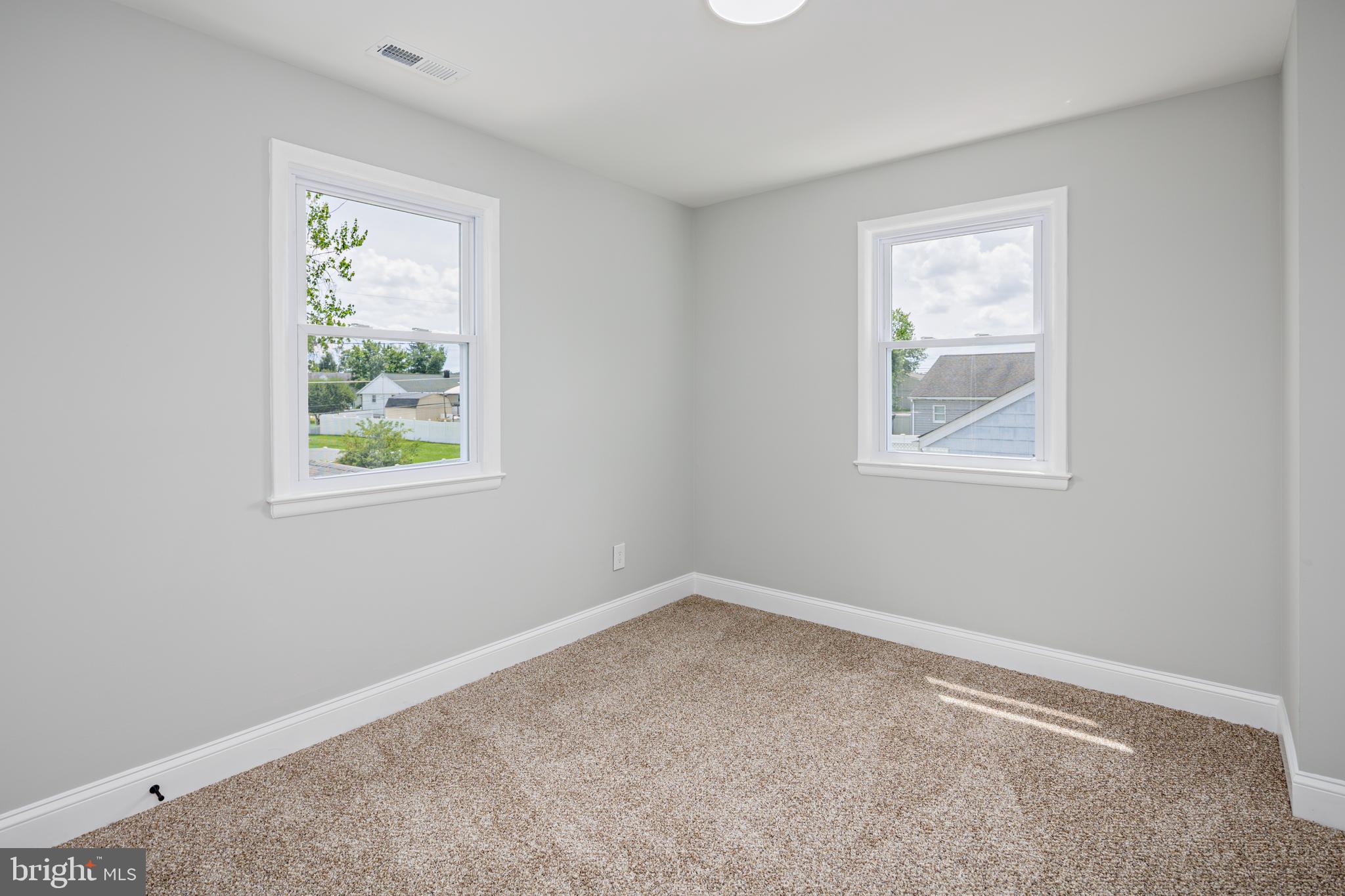 ROLLING ROAD FARMS - Residential