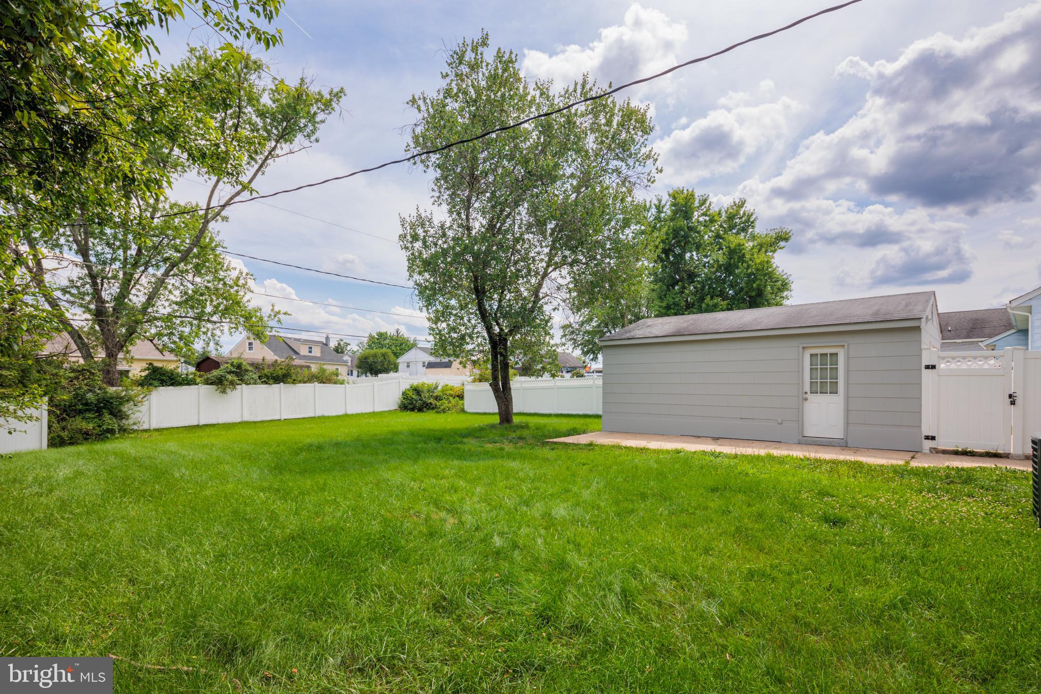 ROLLING ROAD FARMS - Residential