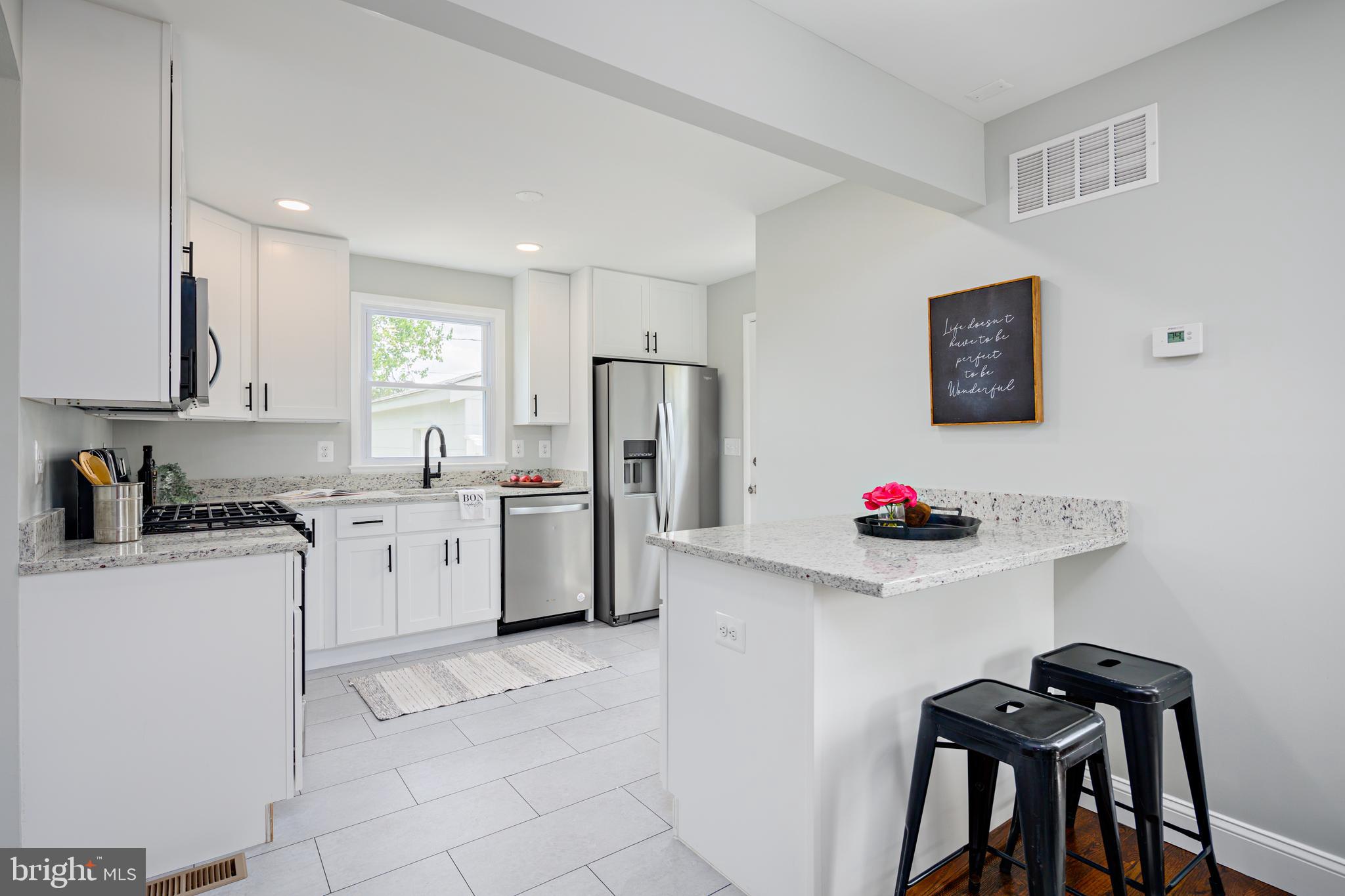 ROLLING ROAD FARMS - Residential