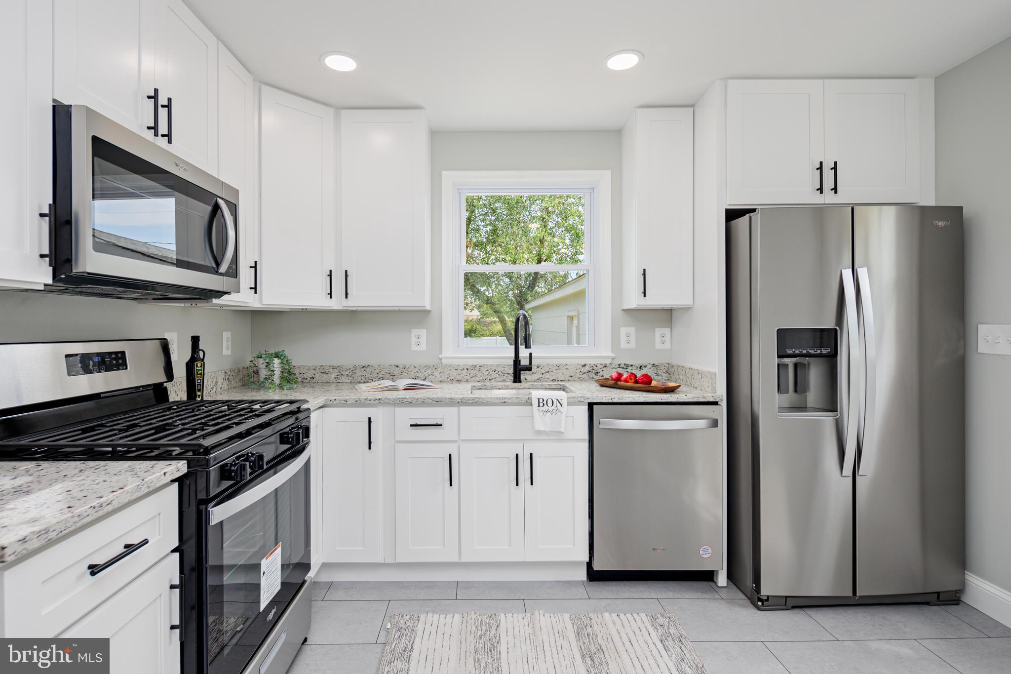 ROLLING ROAD FARMS - Residential