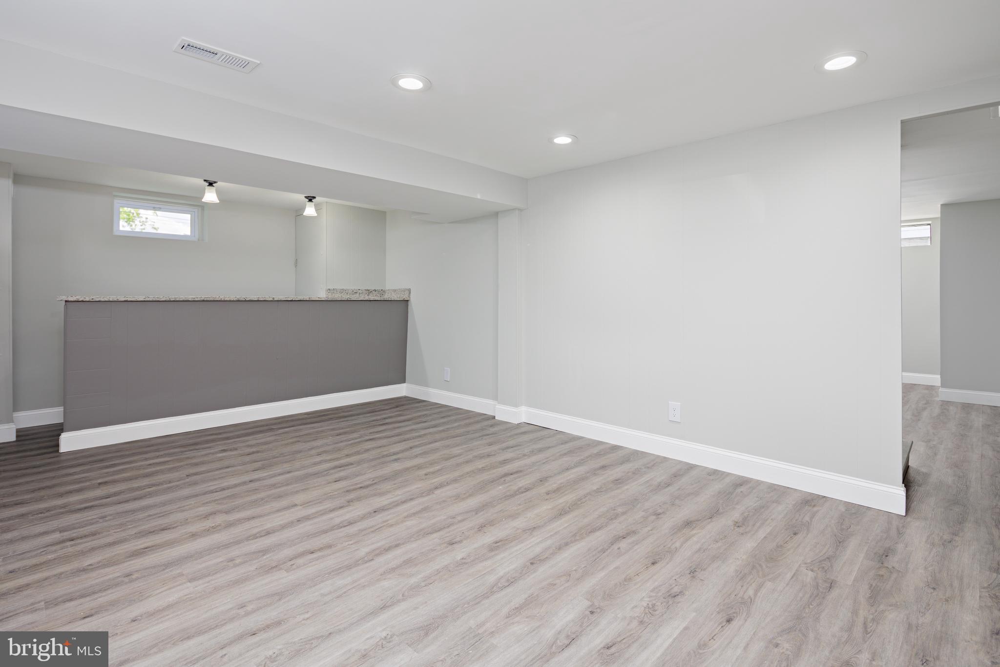 ROLLING ROAD FARMS - Residential