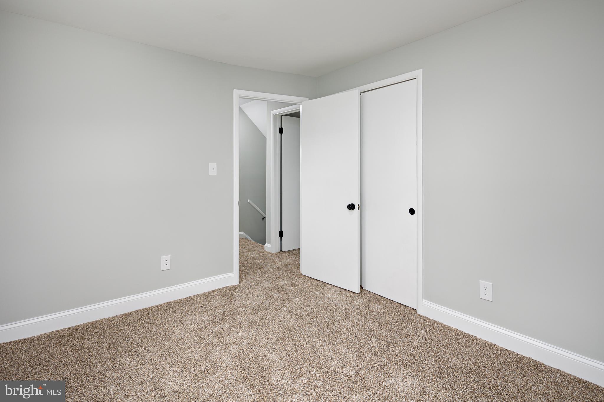 ROLLING ROAD FARMS - Residential