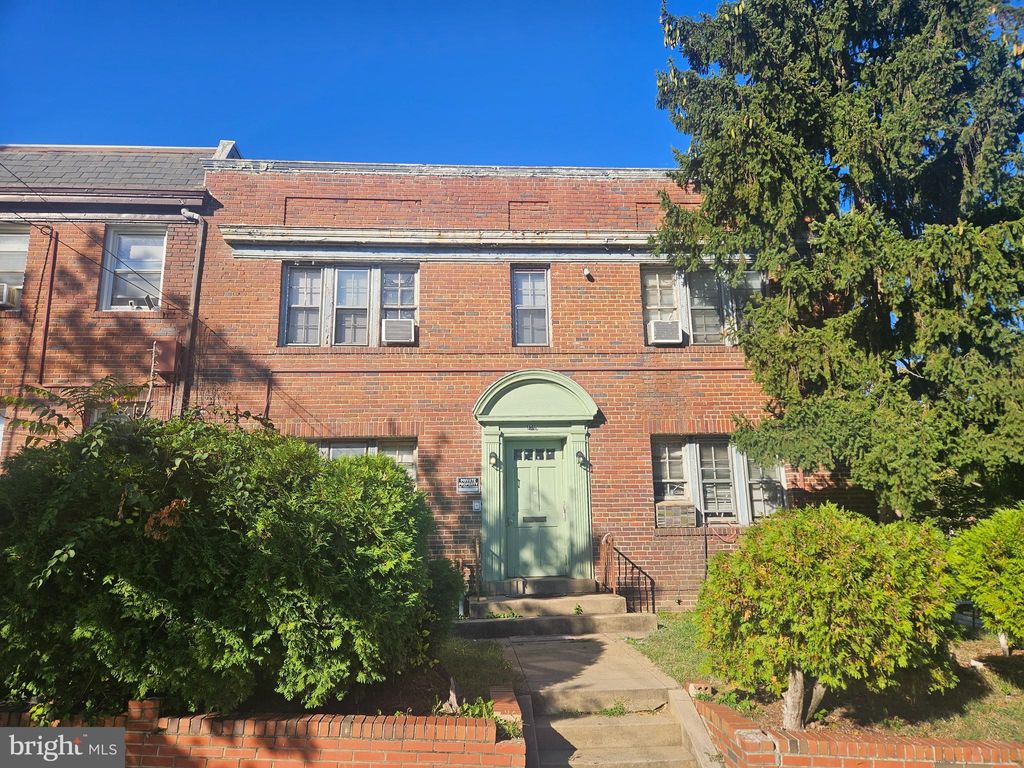 Photo of 300 Decatur Street NW, WASHINGTON, DC 20011 (MLS # DCDC2227686)