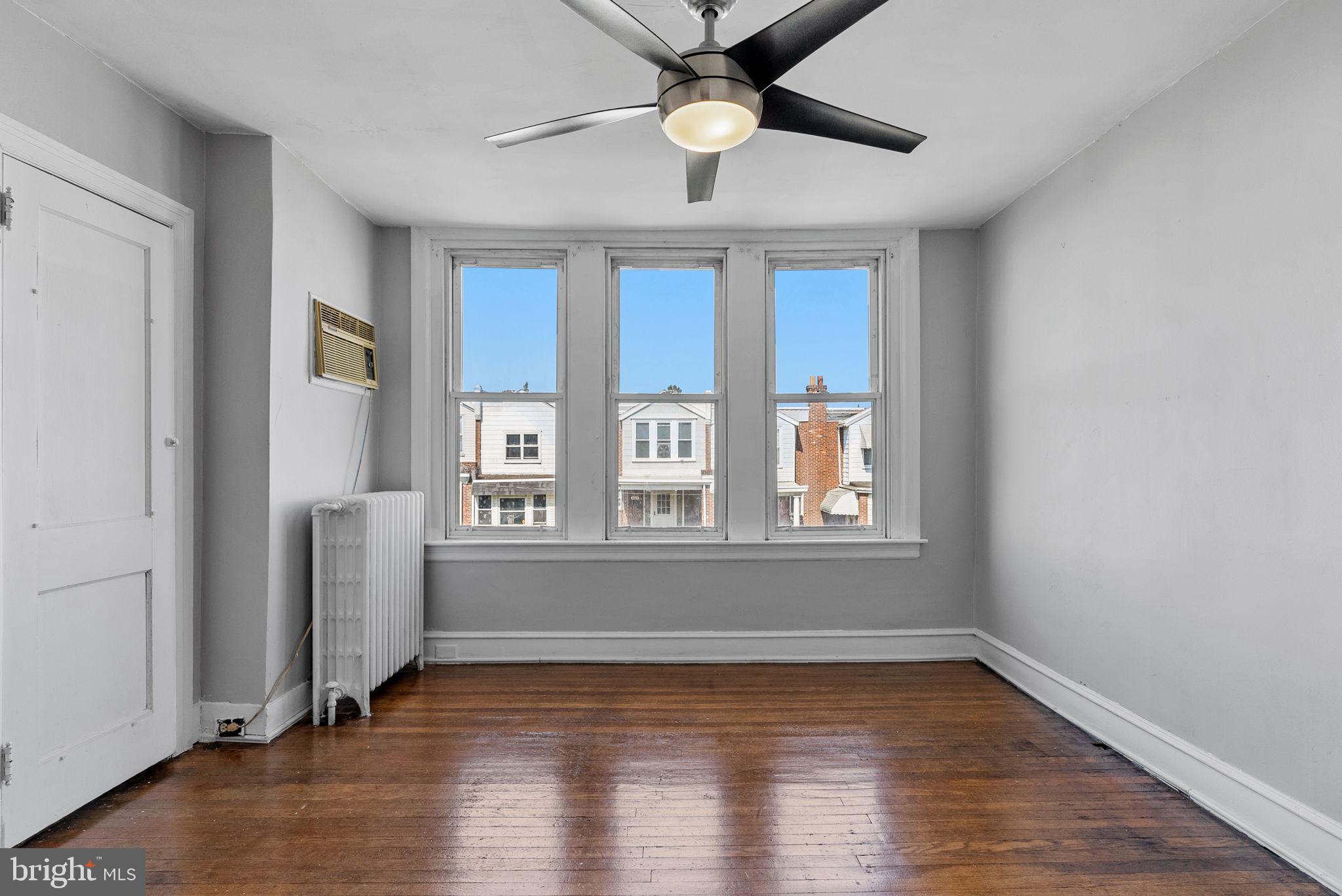 HOLMESBURG - Residential