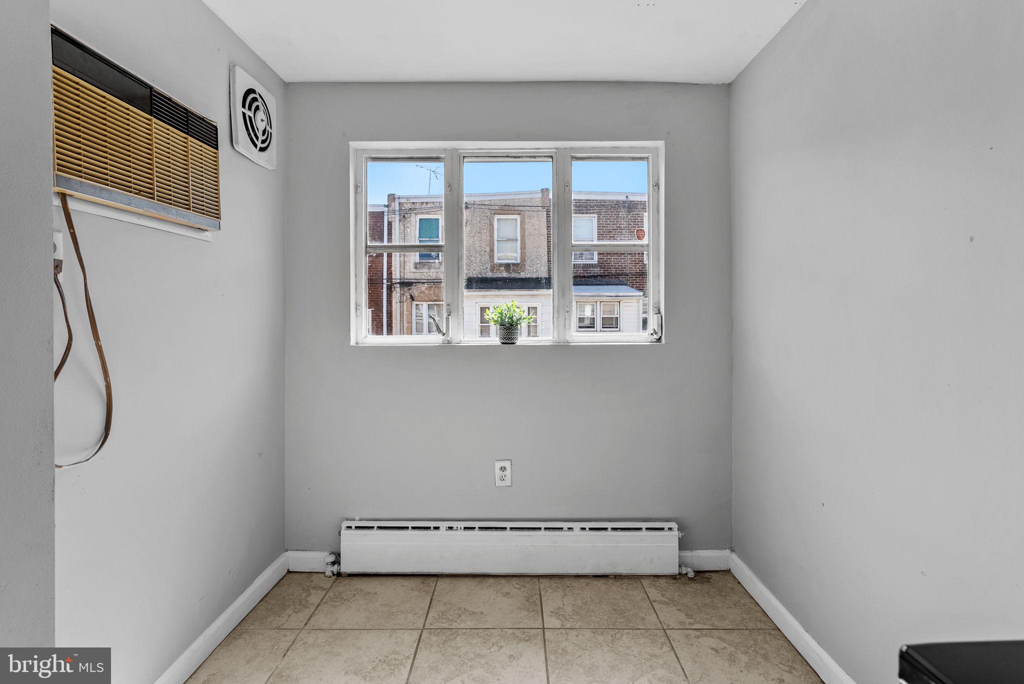 HOLMESBURG - Residential