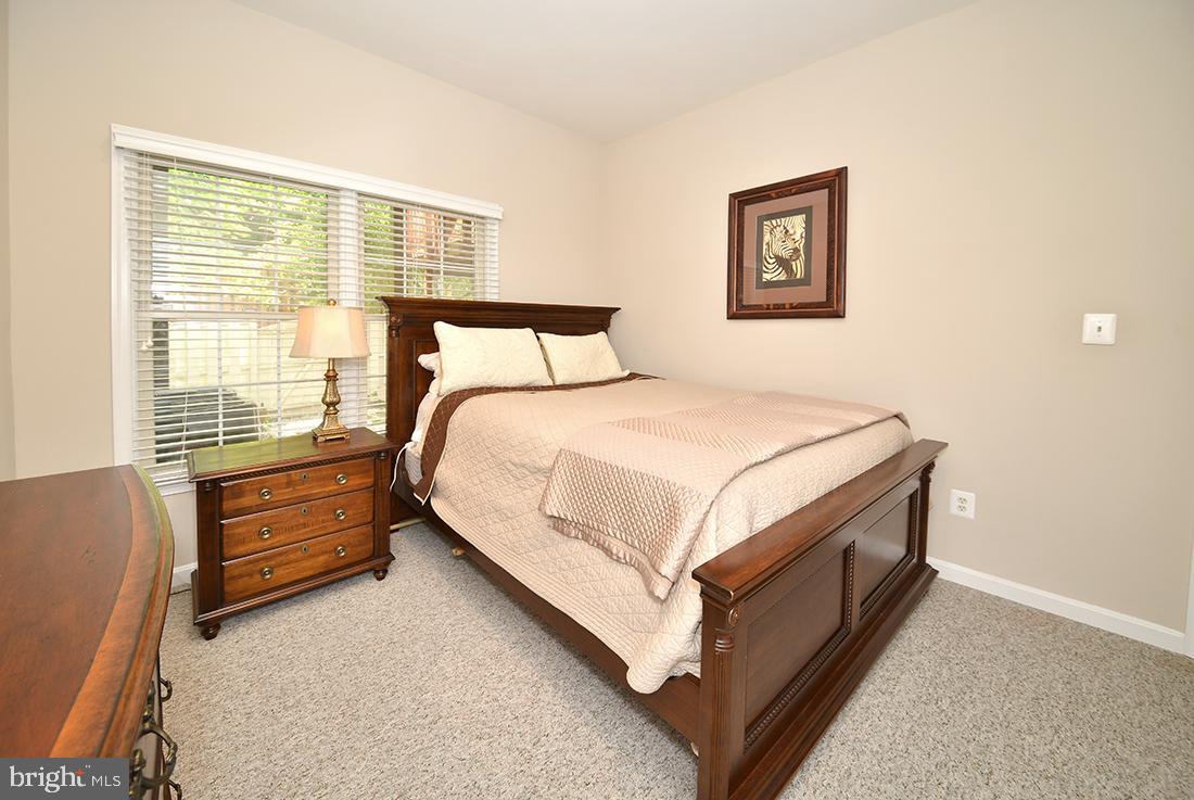 VIRGINIA CENTER - Residential Lease