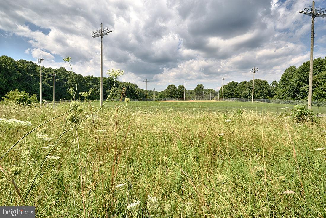 VIRGINIA CENTER - Residential Lease