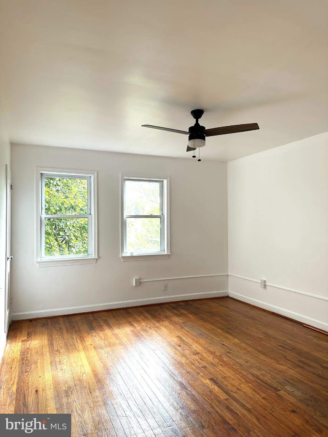 1280 16TH STREET NE