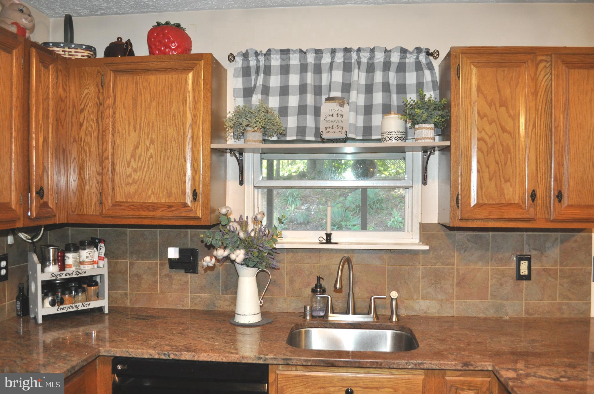 INVERNESS WOODS - Residential