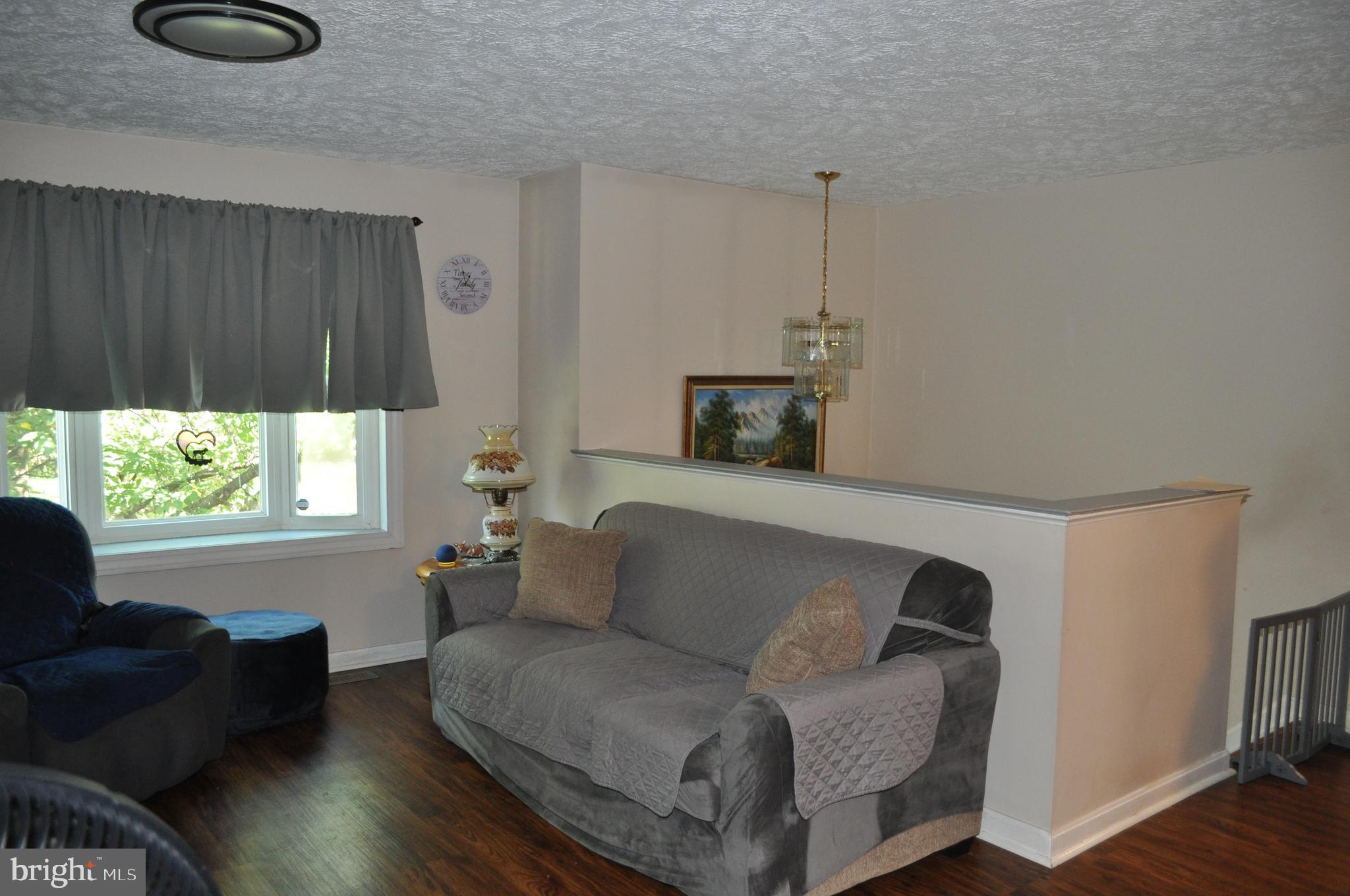 INVERNESS WOODS - Residential