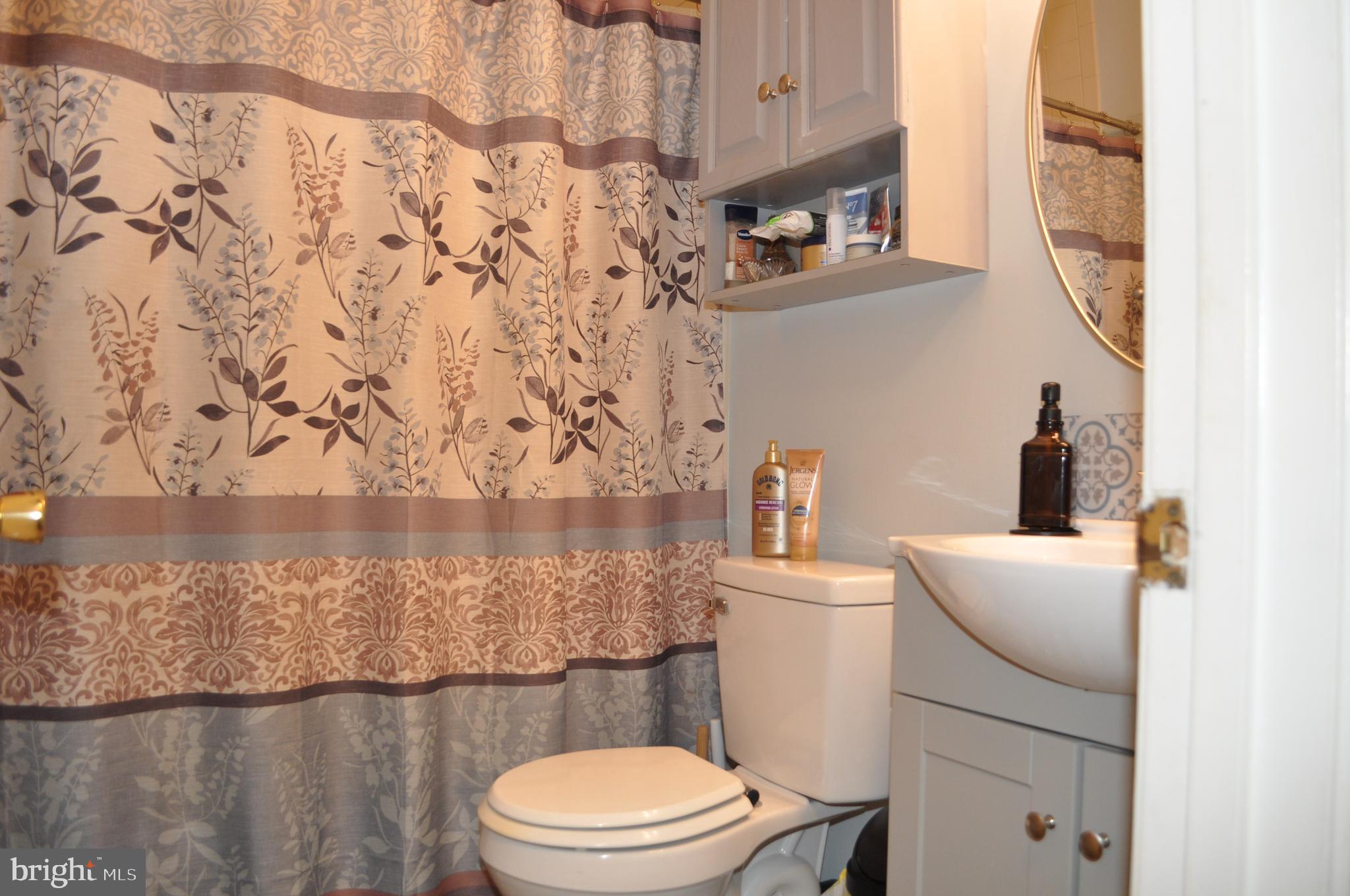 INVERNESS WOODS - Residential