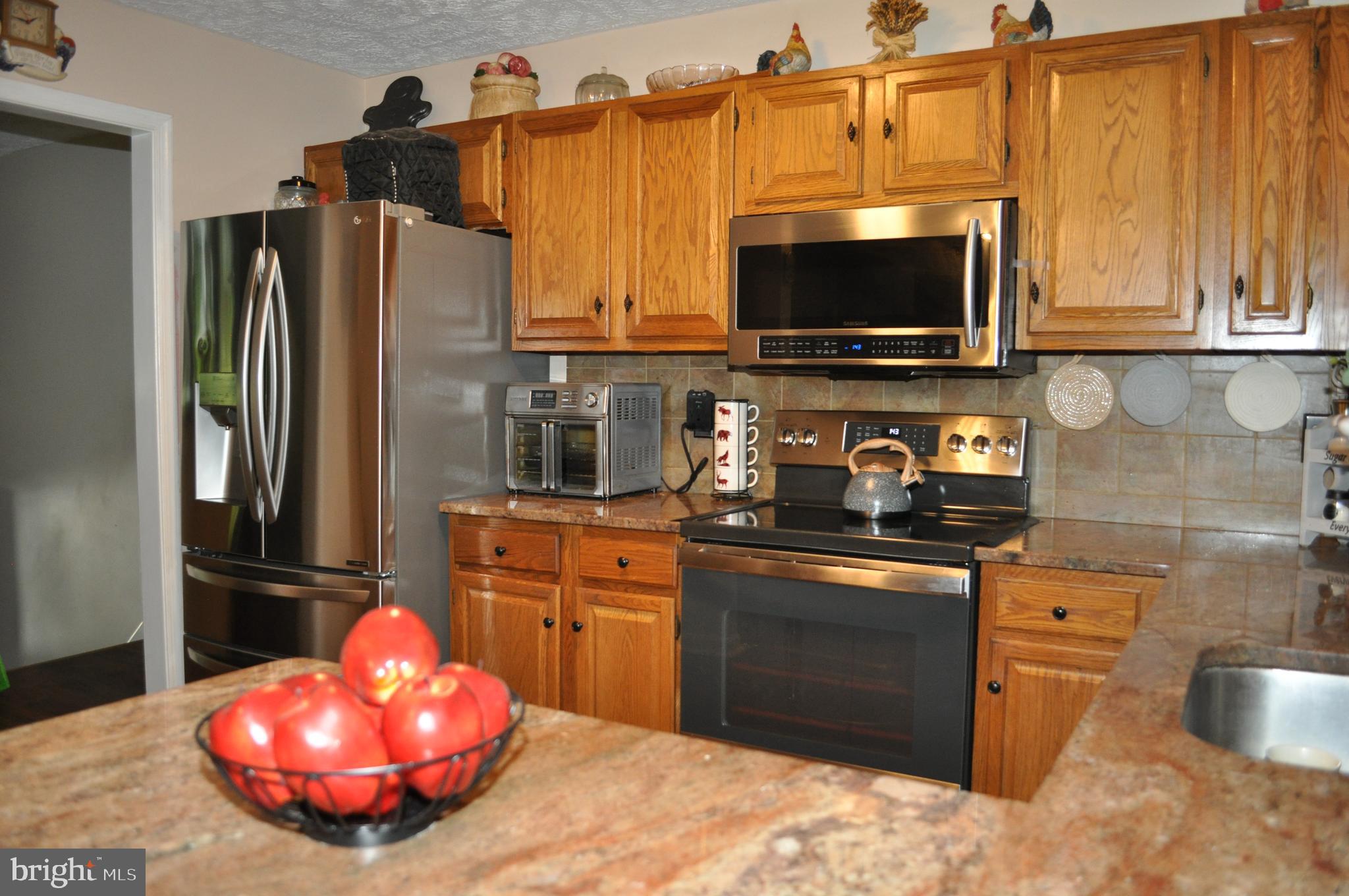 INVERNESS WOODS - Residential