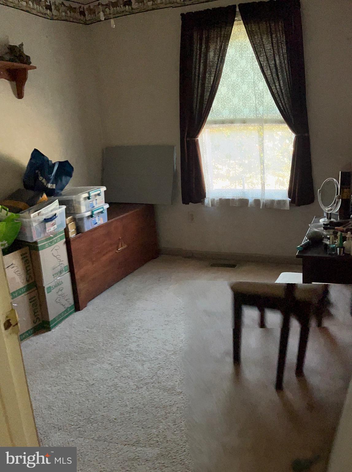 INVERNESS WOODS - Residential