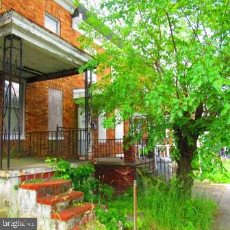 3155 RAVENWOOD AVENUE