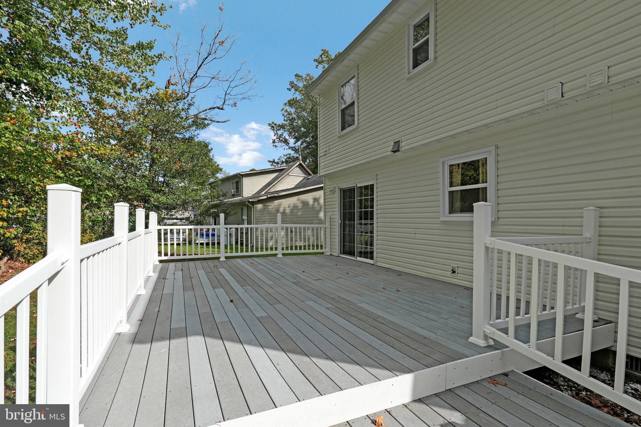 PINEFIELD - Residential Lease