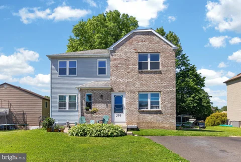 299 Florence Drive, Harleysville, PA MLS: PAMC2182134
