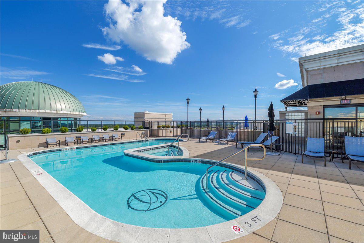 ANNAPOLIS TOWNE CENTRE - Residential