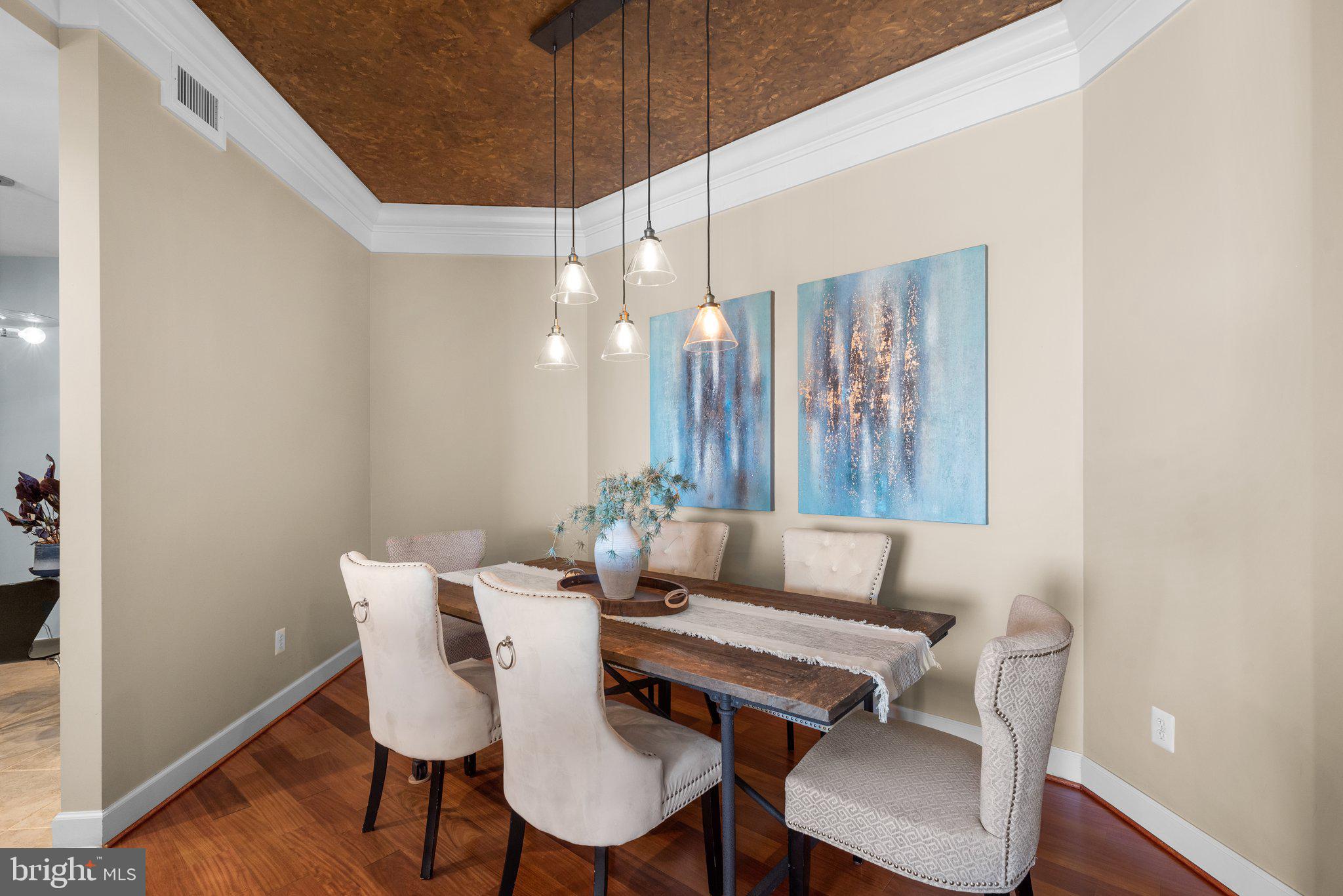 ANNAPOLIS TOWNE CENTRE - Residential