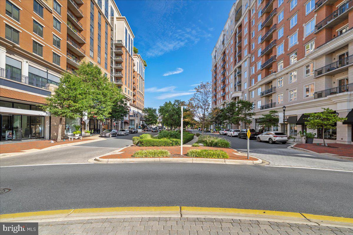 ANNAPOLIS TOWNE CENTRE - Residential
