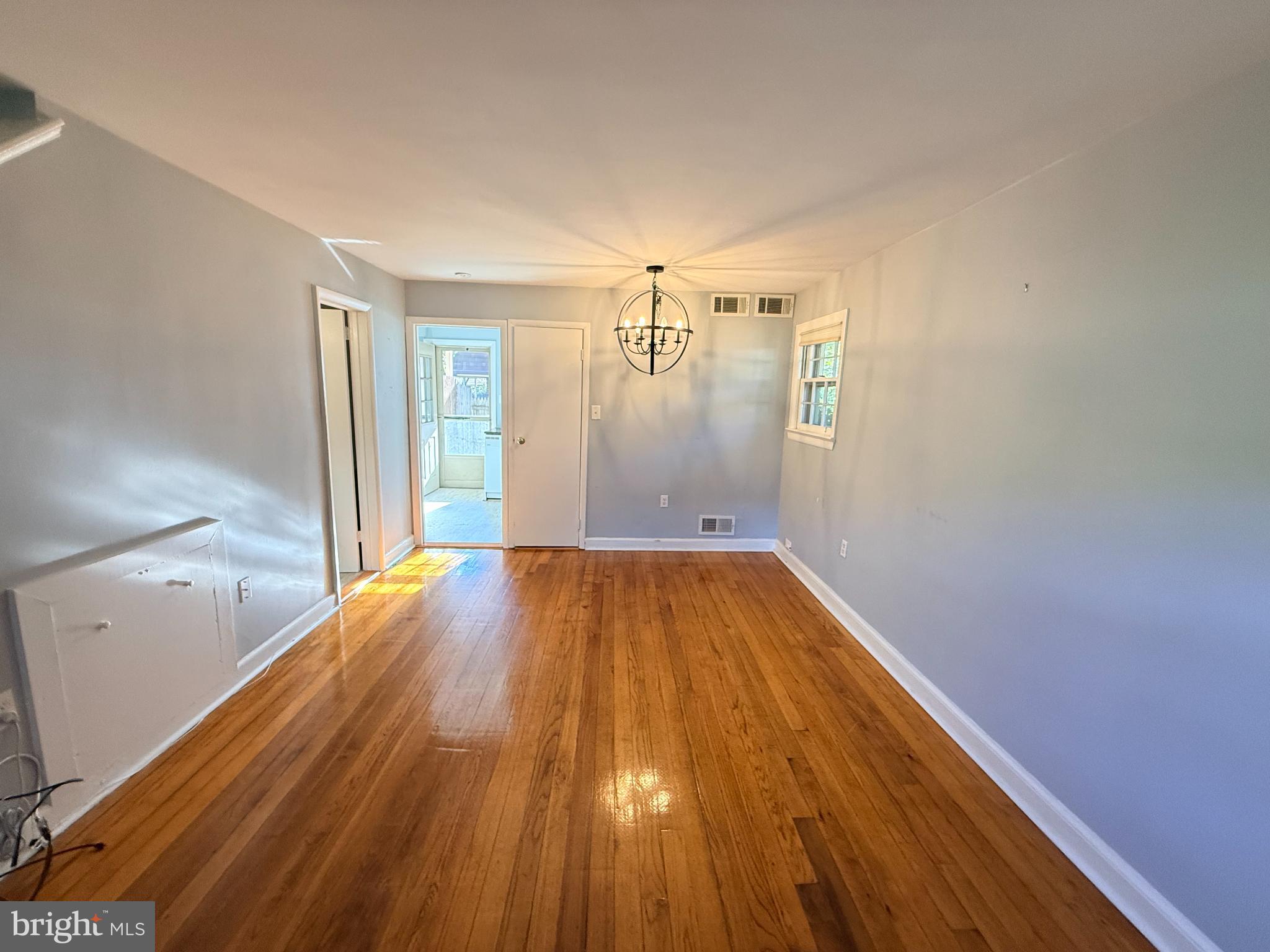 WINTER HILL - Residential Lease