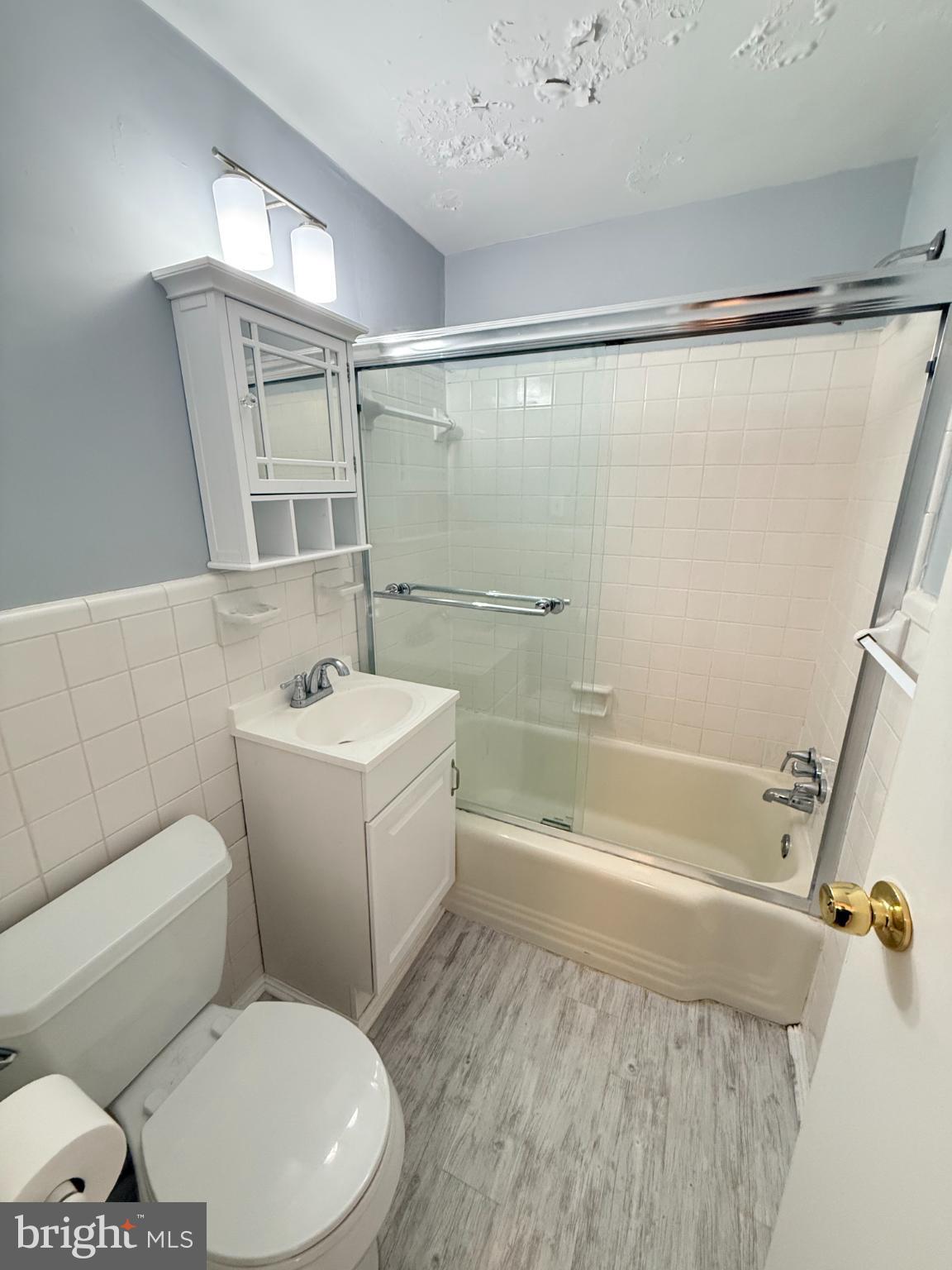 WINTER HILL - Residential Lease