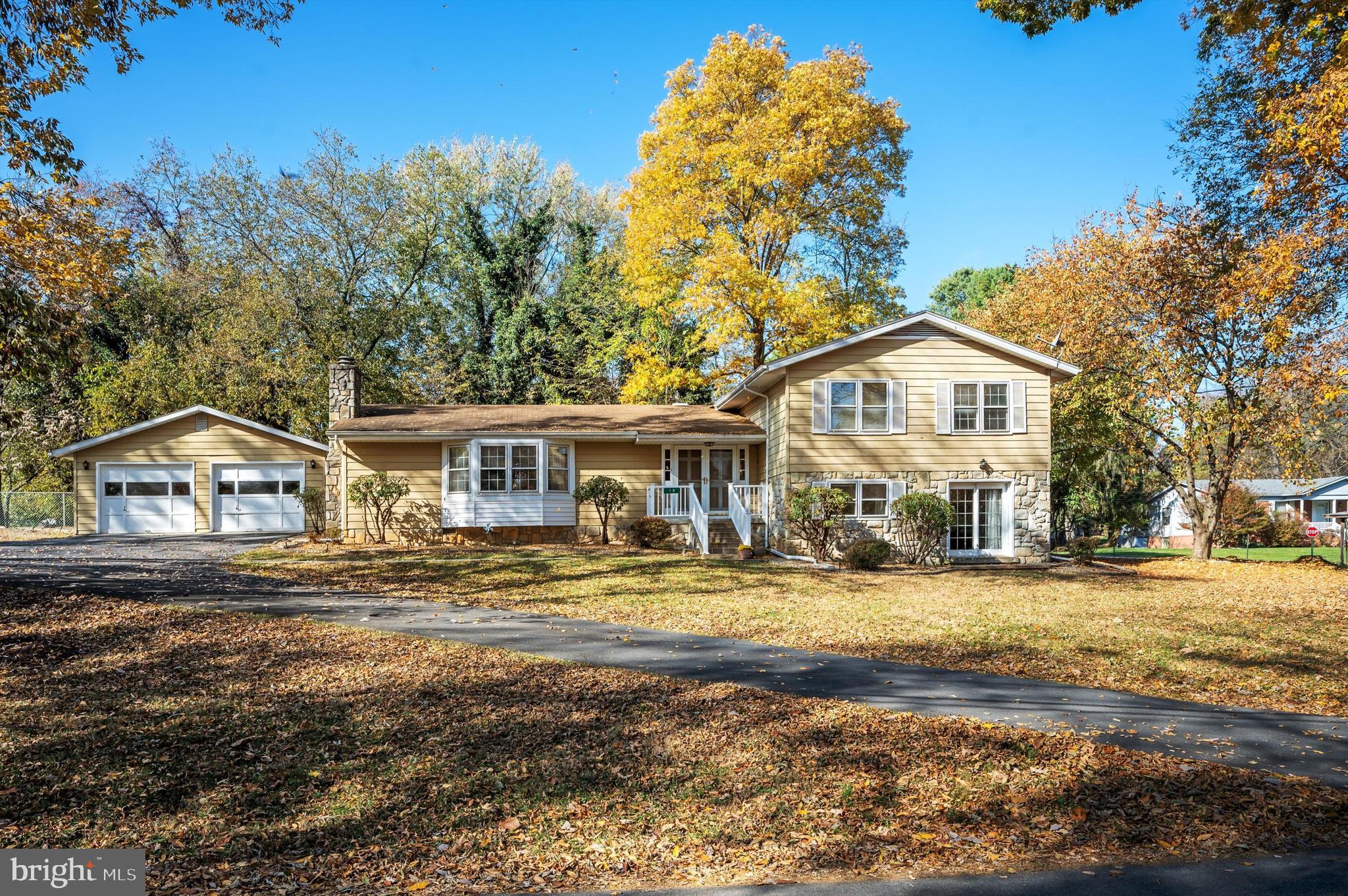 MECKLENBURG HEIGHTS - Residential