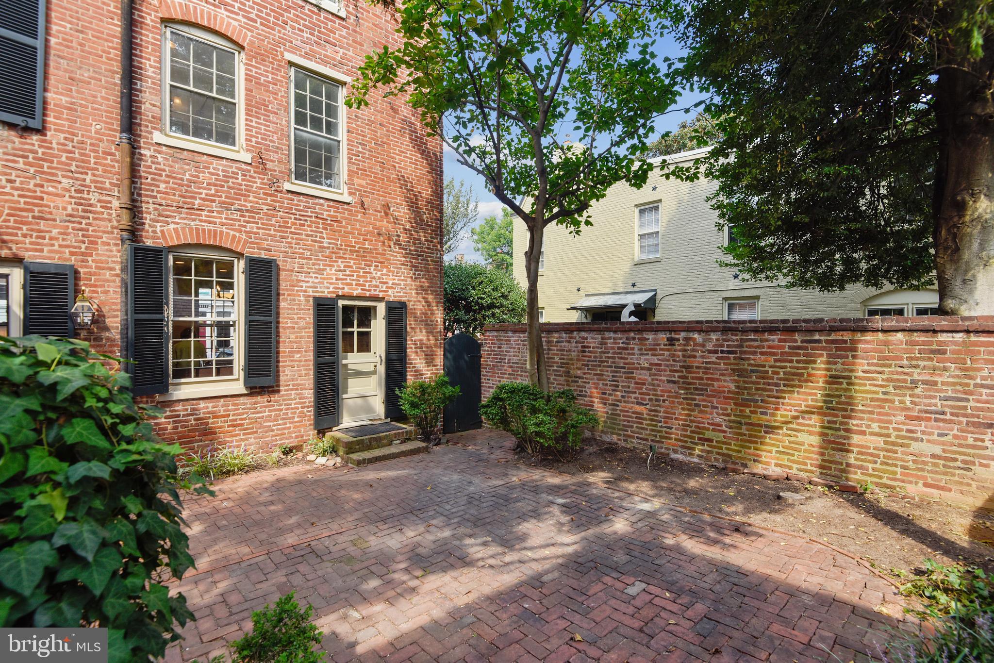 OLD TOWN - Residential