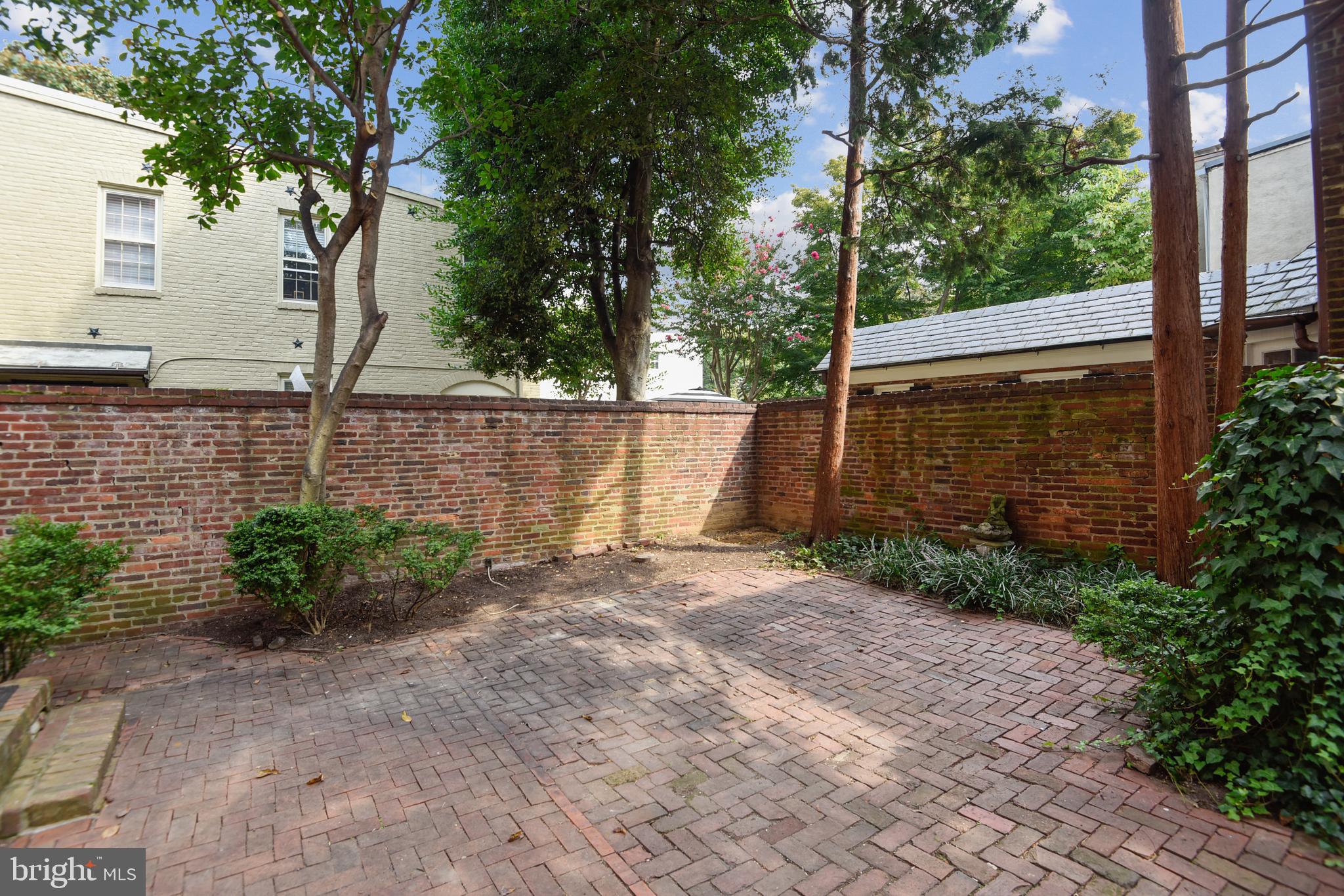 OLD TOWN - Residential