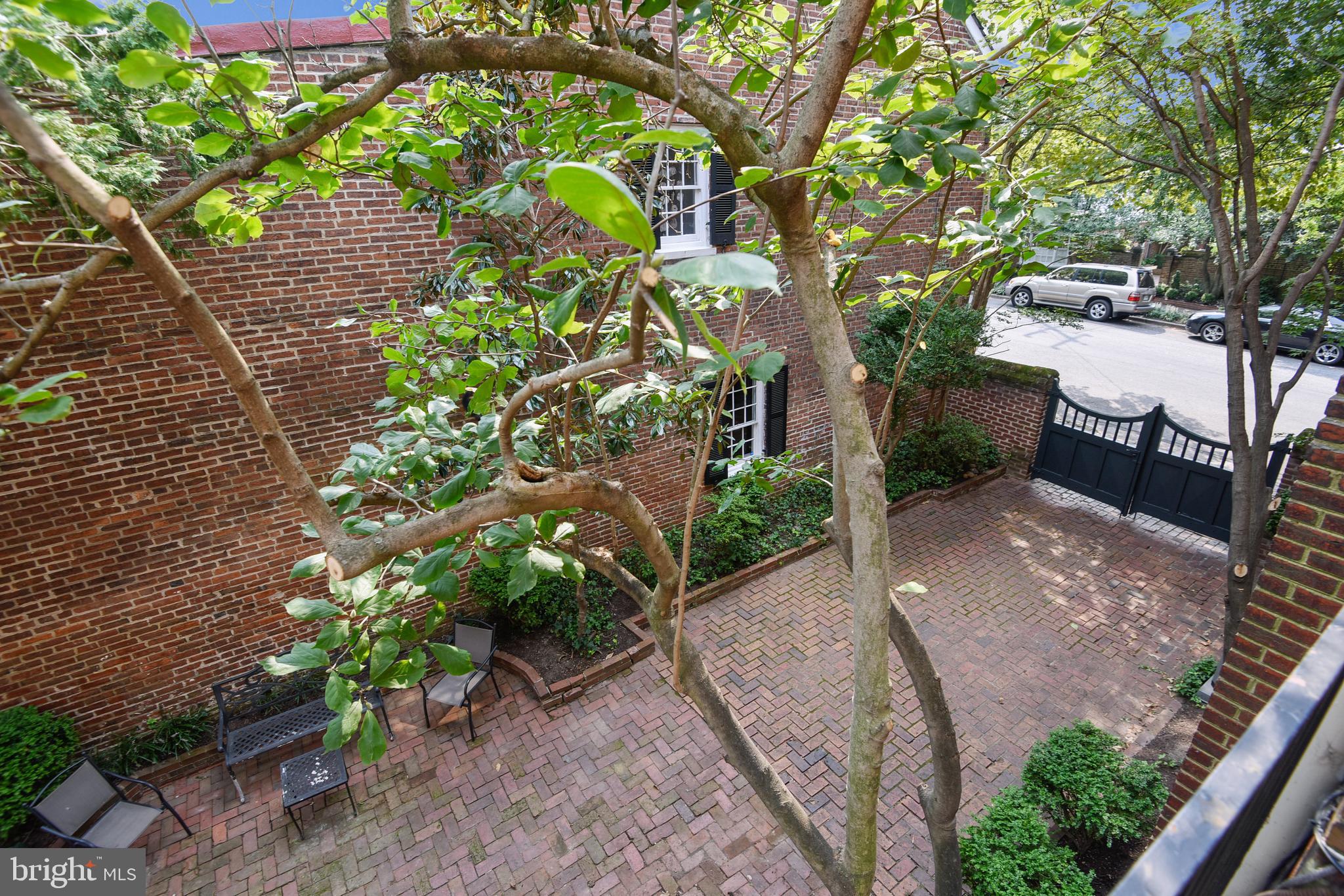 OLD TOWN - Residential